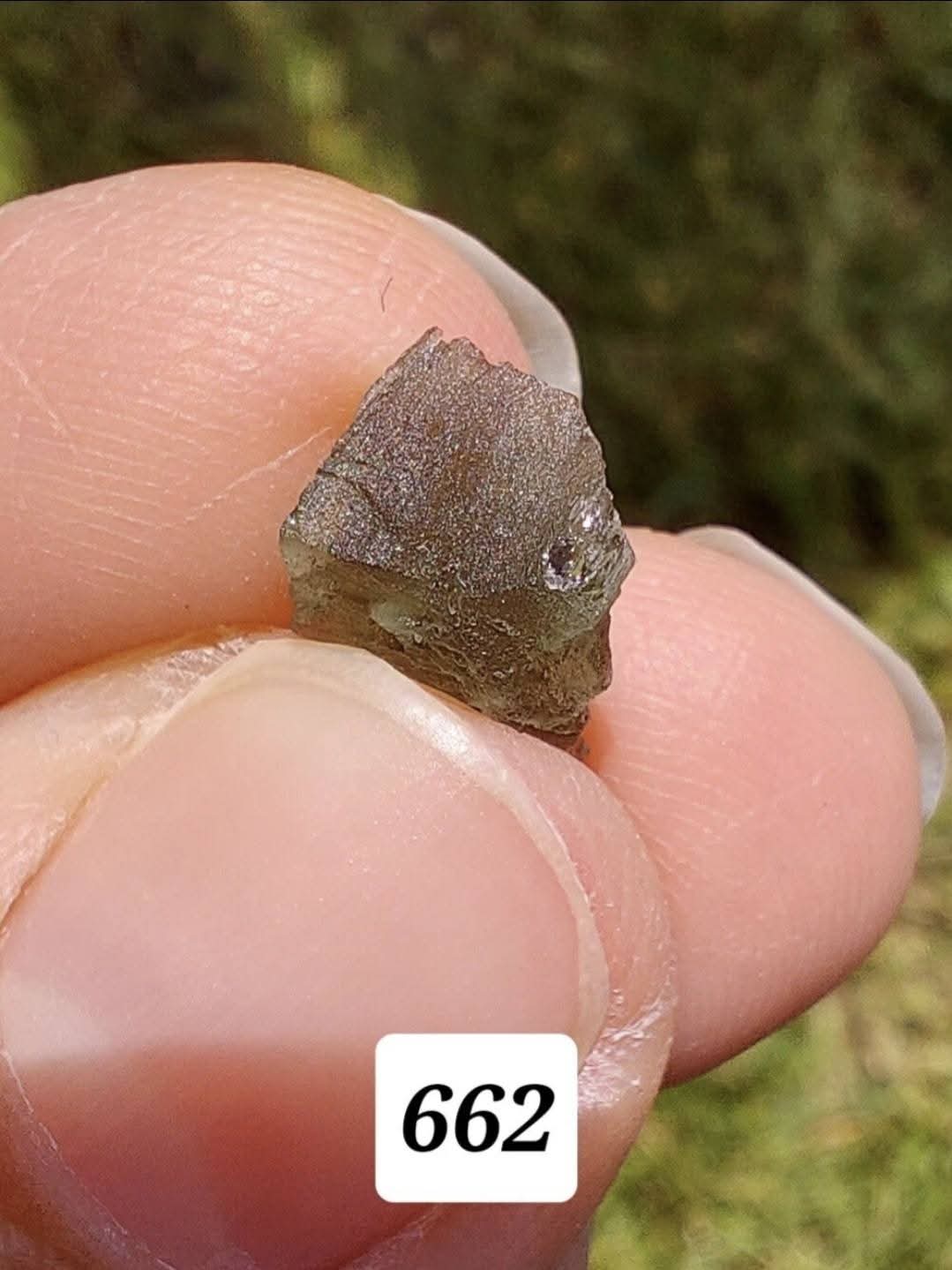 Moldavite Piece, 0.53g, Tektite (Ref: 662)