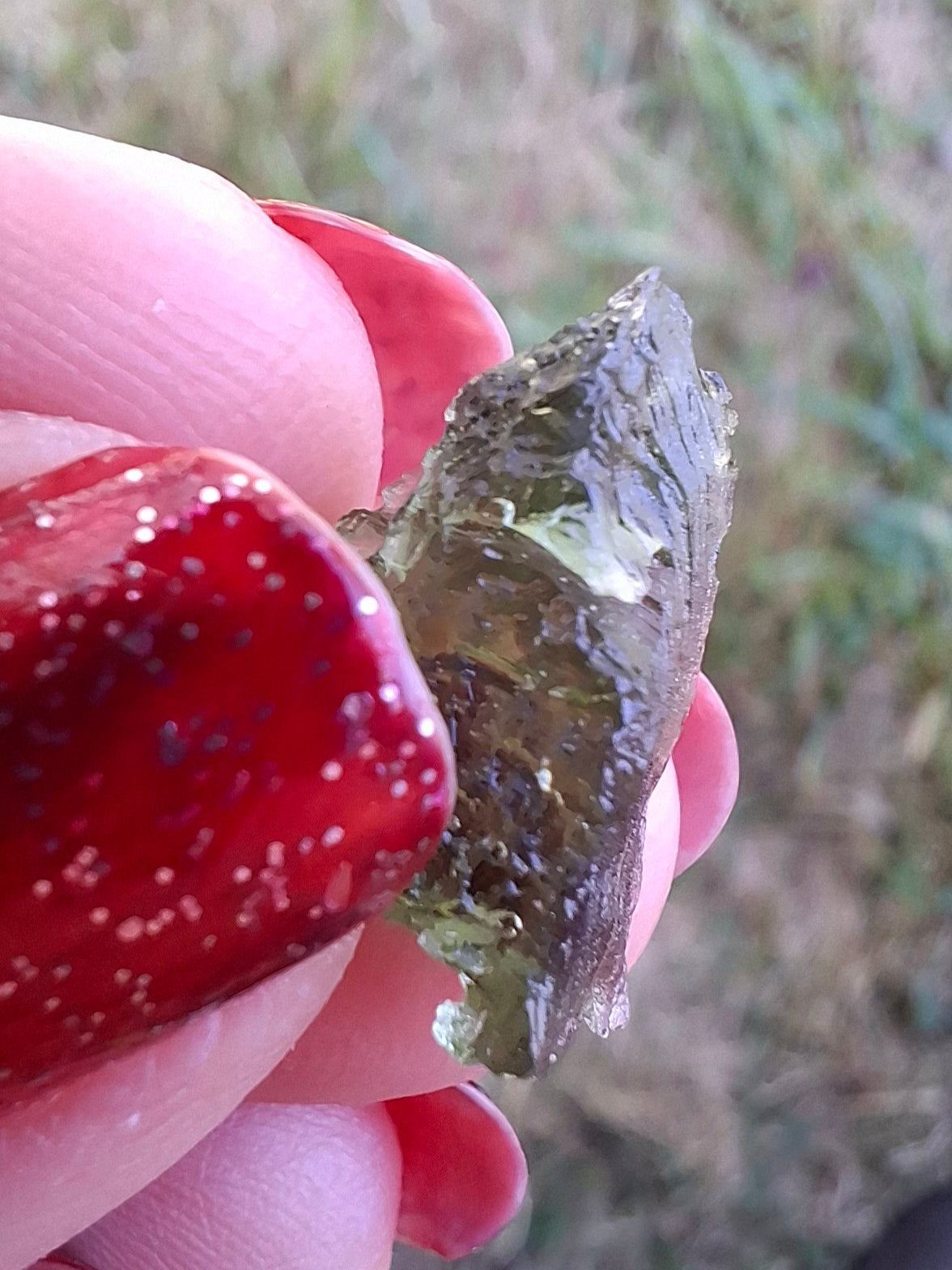 Moldavite Piece, 1.55g, Tektite (Ref: 1469)