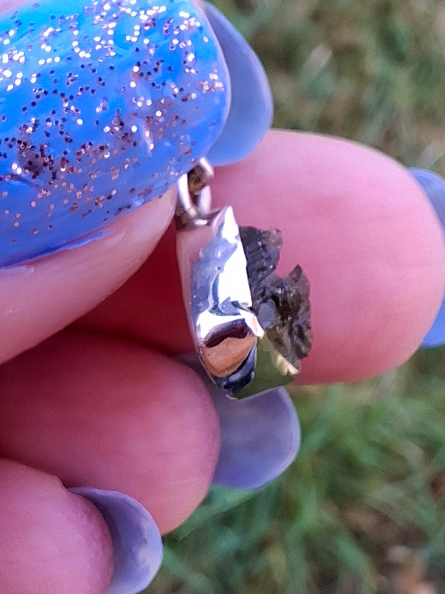 Moldavite Pendant, 925 Silver, Tektite (Ref: P37)