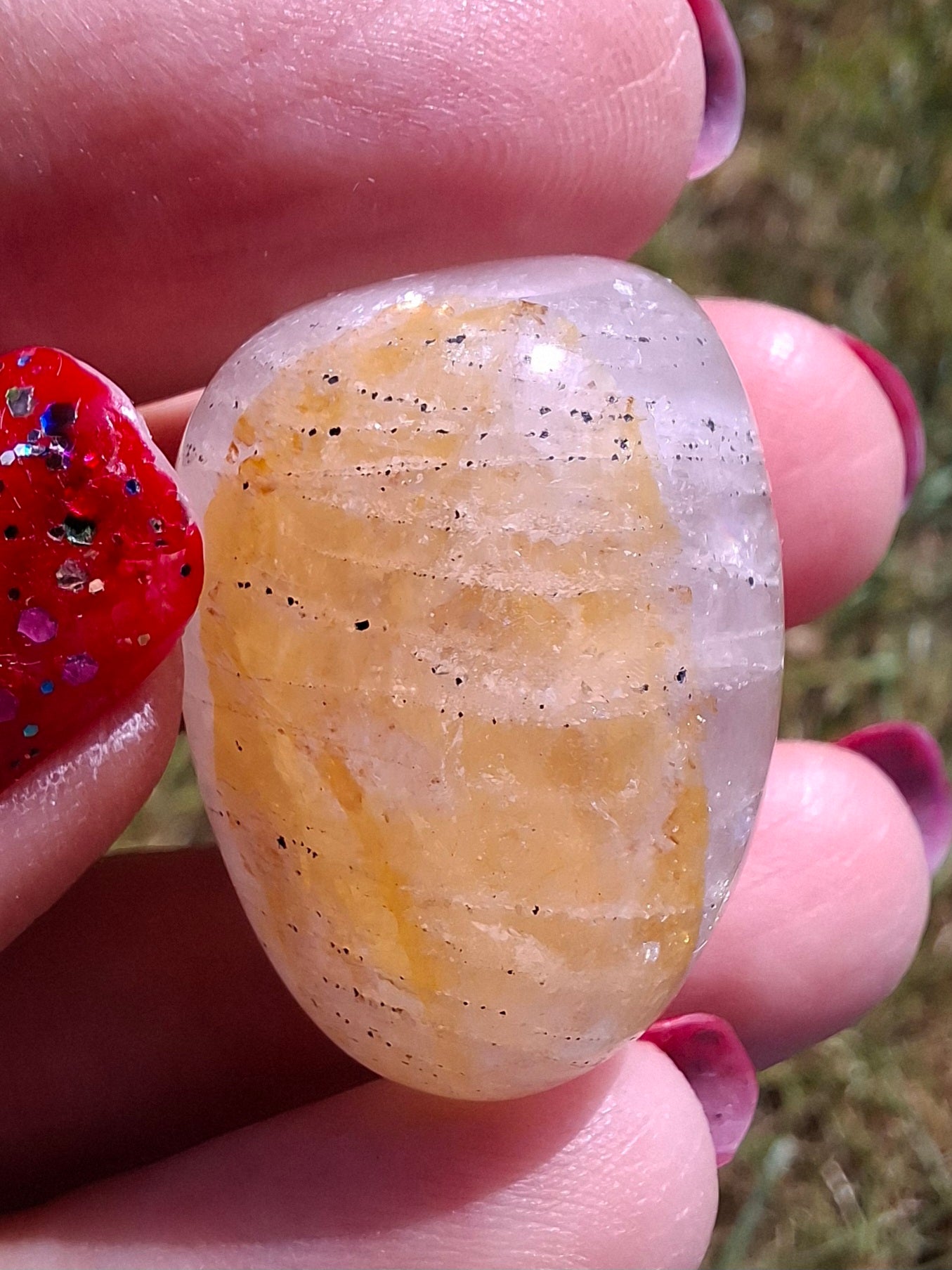 Golden Healer, Tumble Stone, Crystal (Ref: T188)