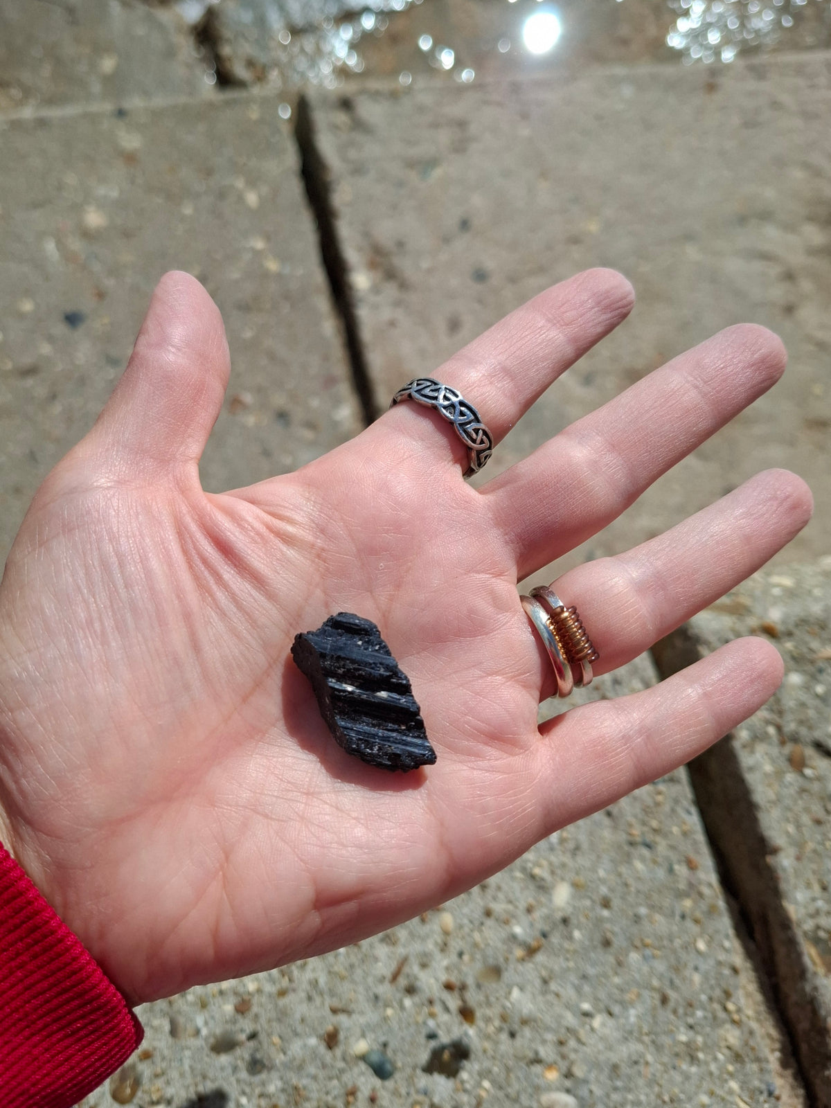 Black Tourmaline RAW, 8.73g, Crystal (Ref: RBT8)