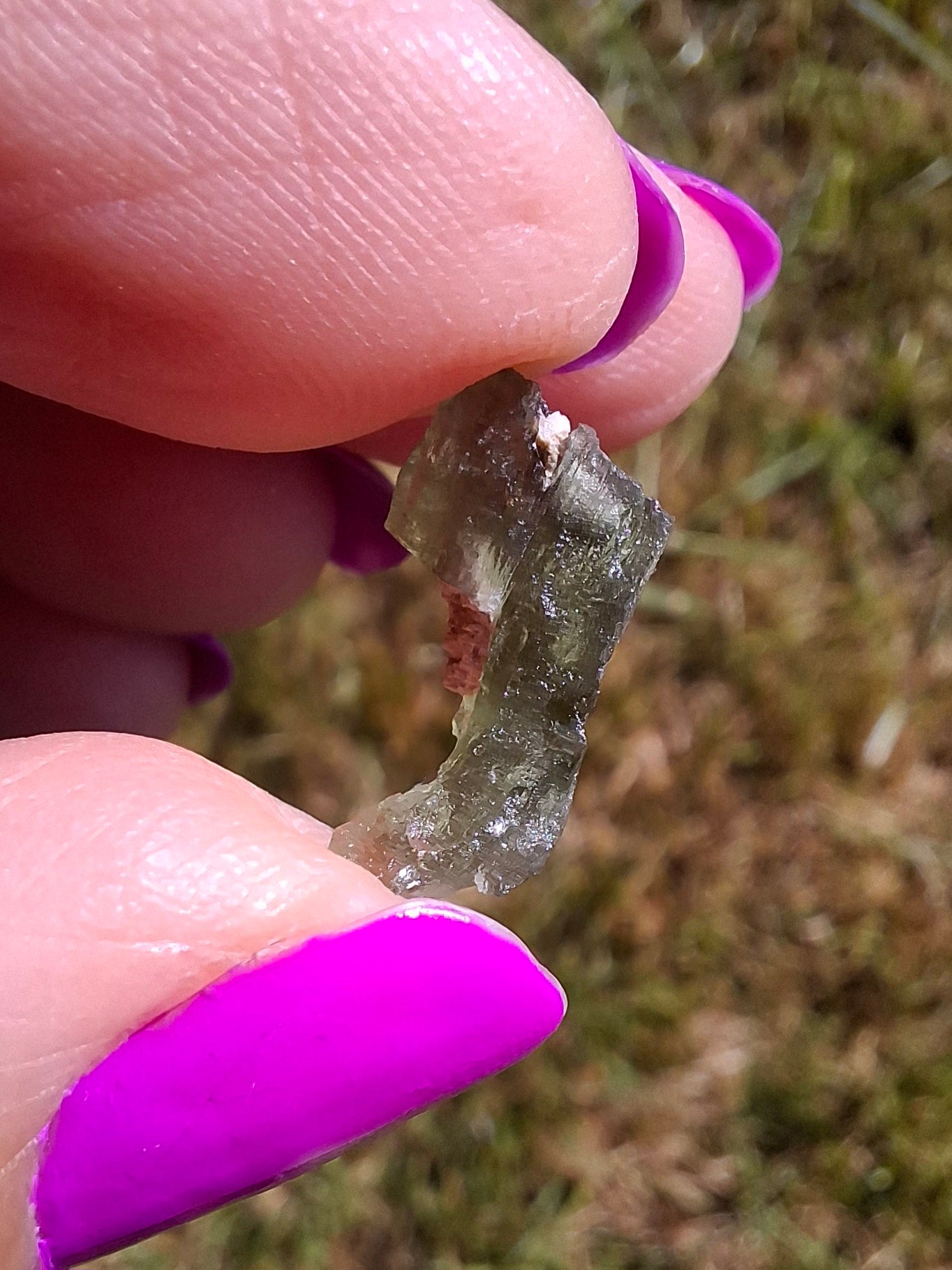 Moldavite Piece, 0.48g, Tektite (Ref: 1463)