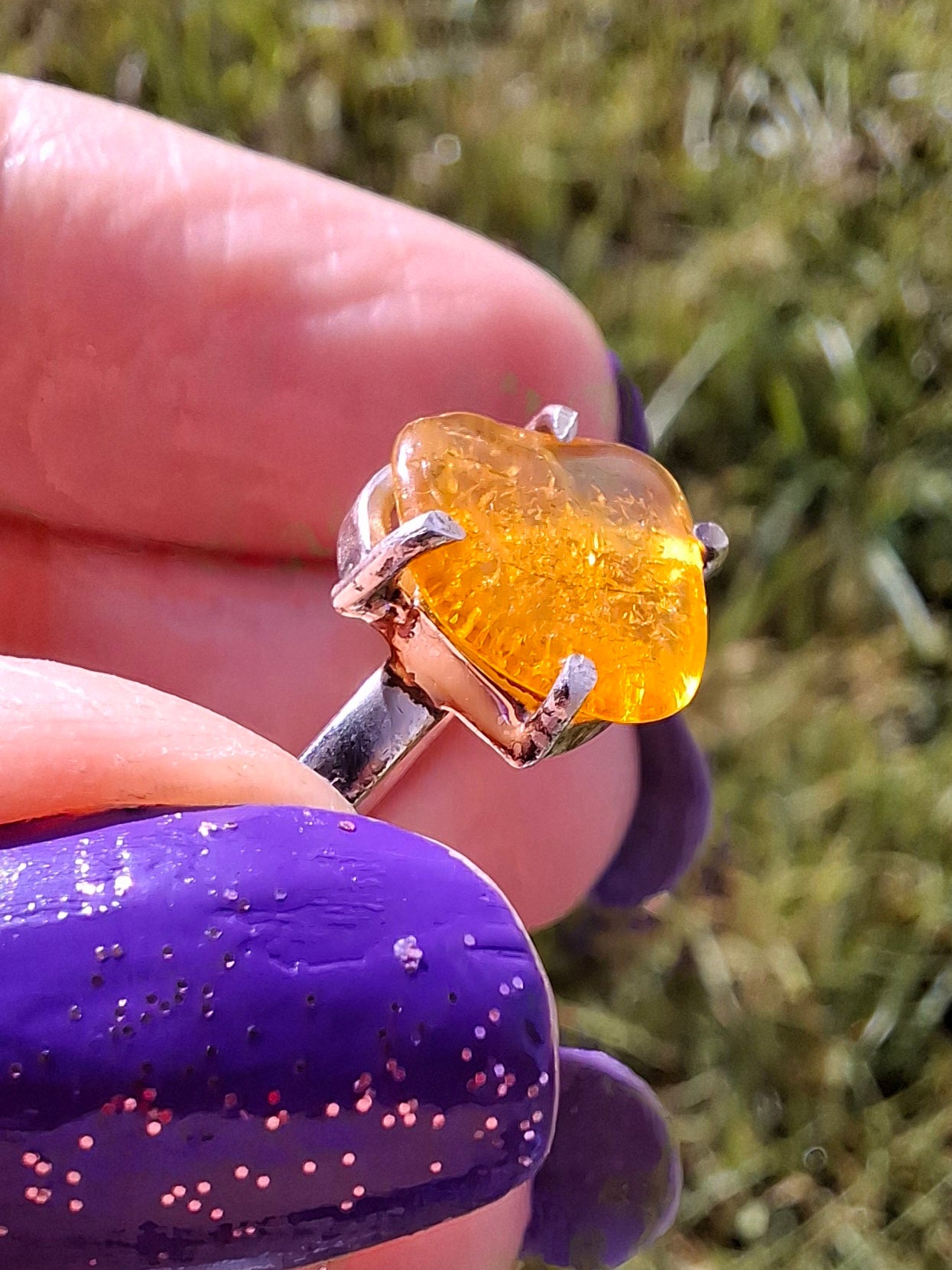 Baltic Amber Ring, size large R, 925 Silver, Fossil (Ref: AR17)