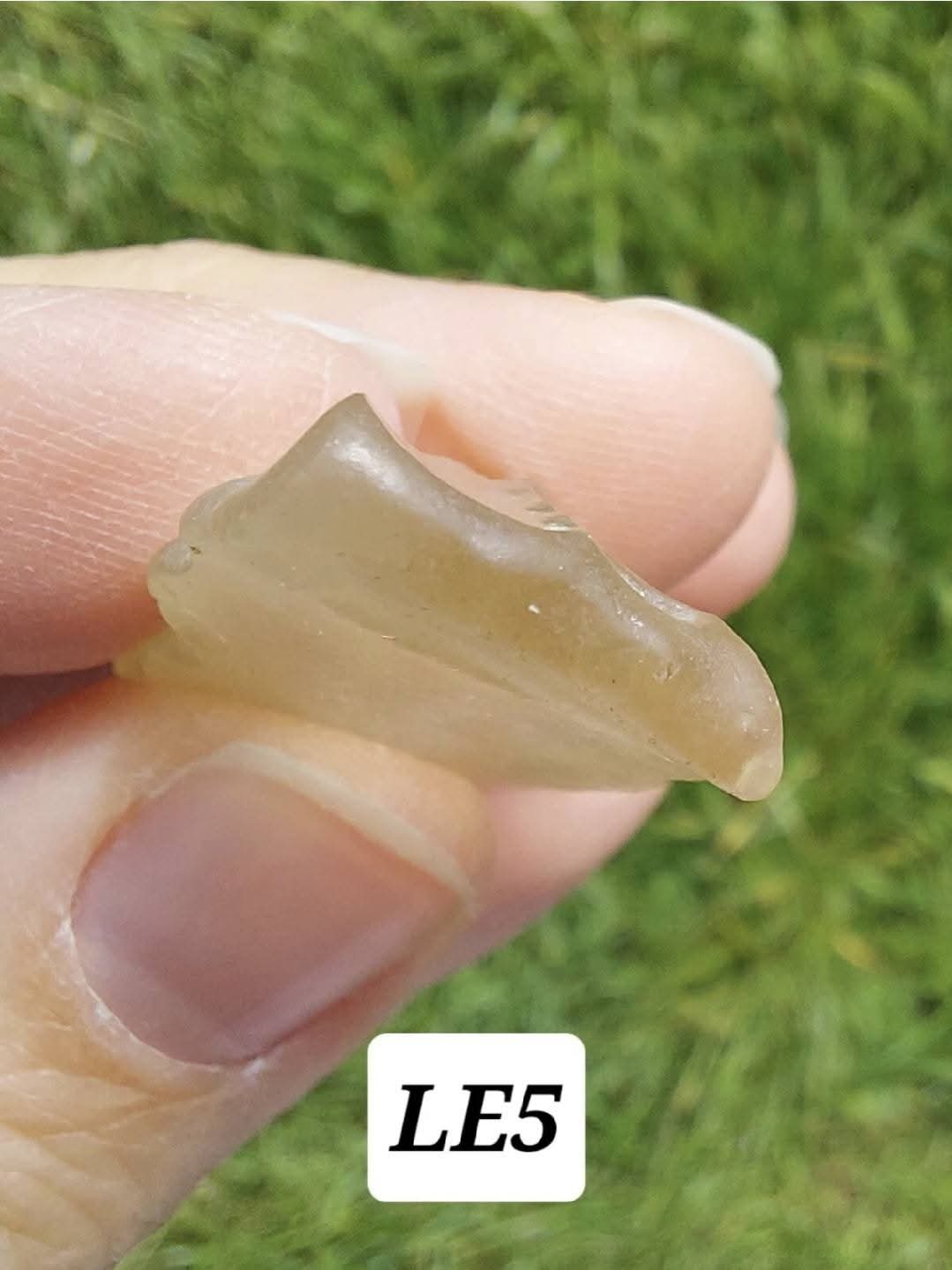 Libyan Desert Glass Piece, 7.46g, Tektite (Ref: LE5)