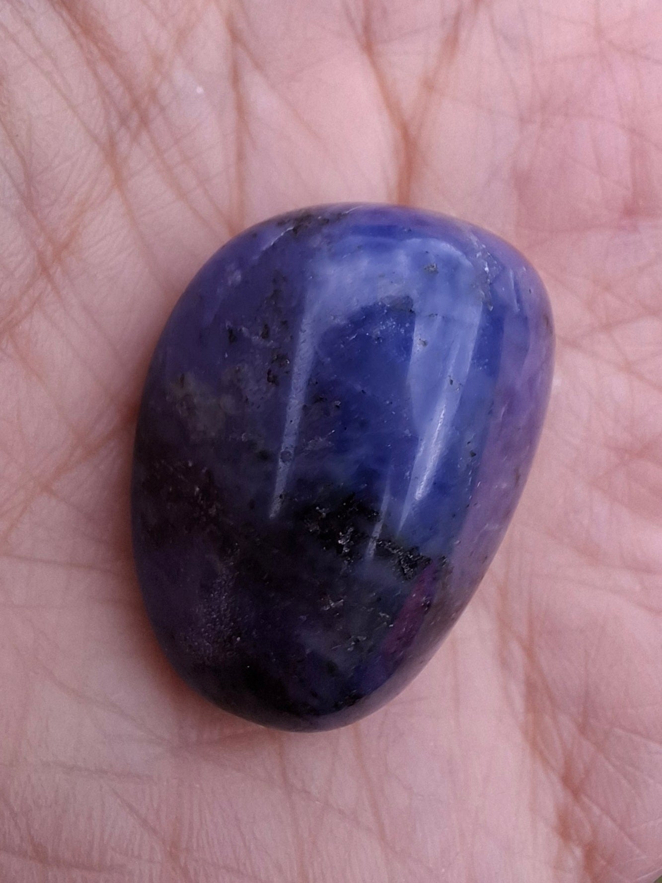 Sodalite, Tumble Stone, Crystal (Ref: T151)