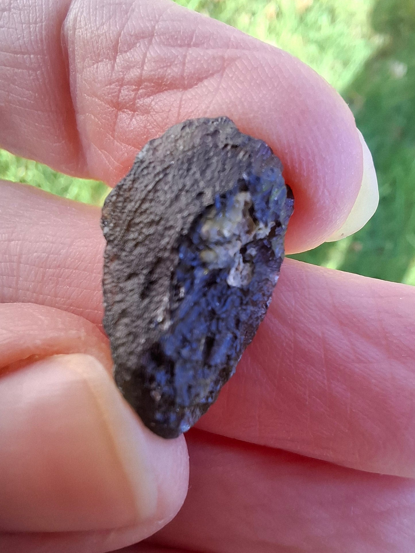 Moldavite Piece, 2.26g, Tektite (Ref: 1336)