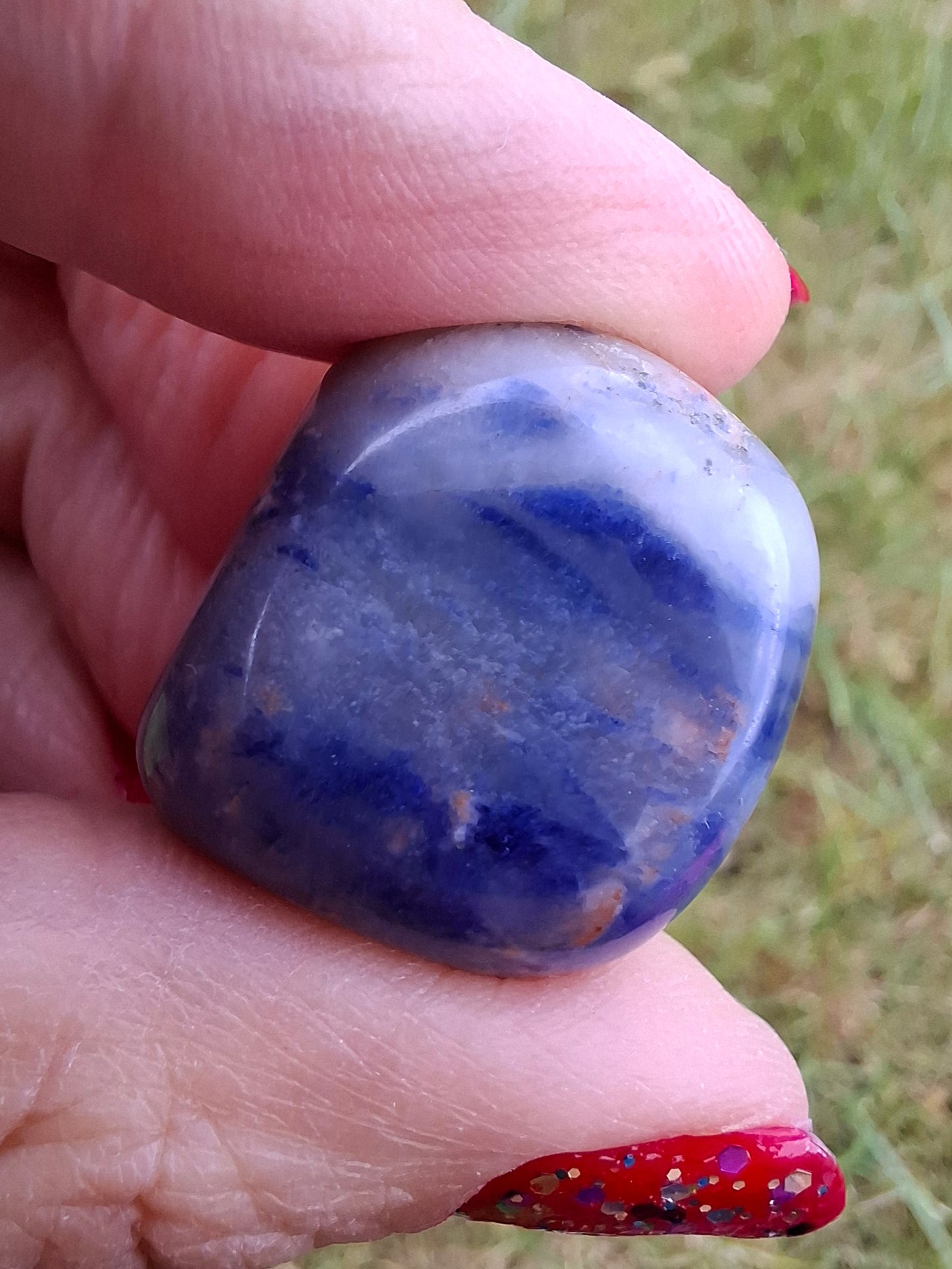 Sodalite, Tumble Stone, Crystal (Ref: T152)