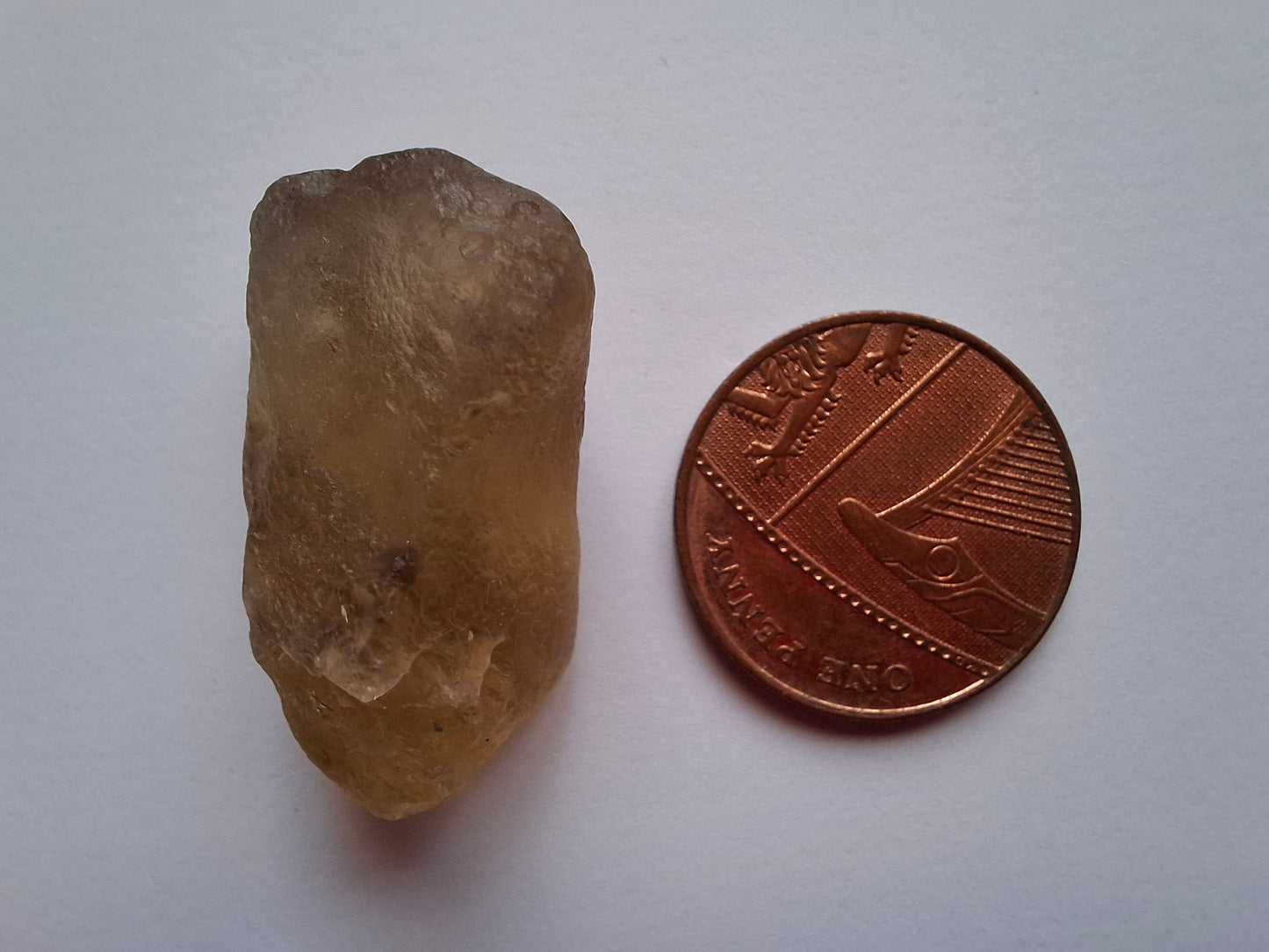Libyan Desert Glass (darker) Piece, 7.32g, Tektite (Ref: L1369)