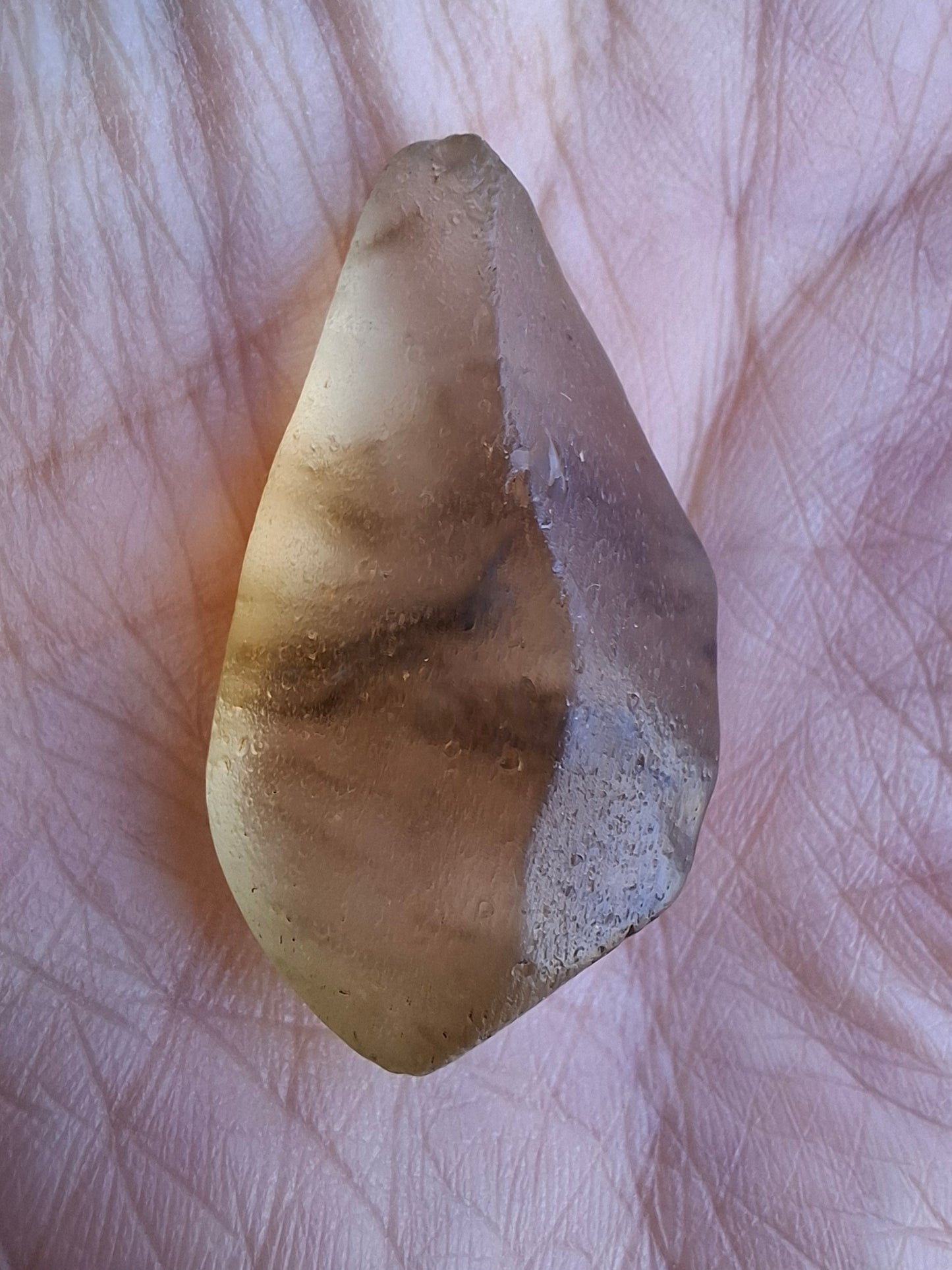 Libyan Desert Glass (darker) Piece, 7.38g, Tektite (Ref: L1375)