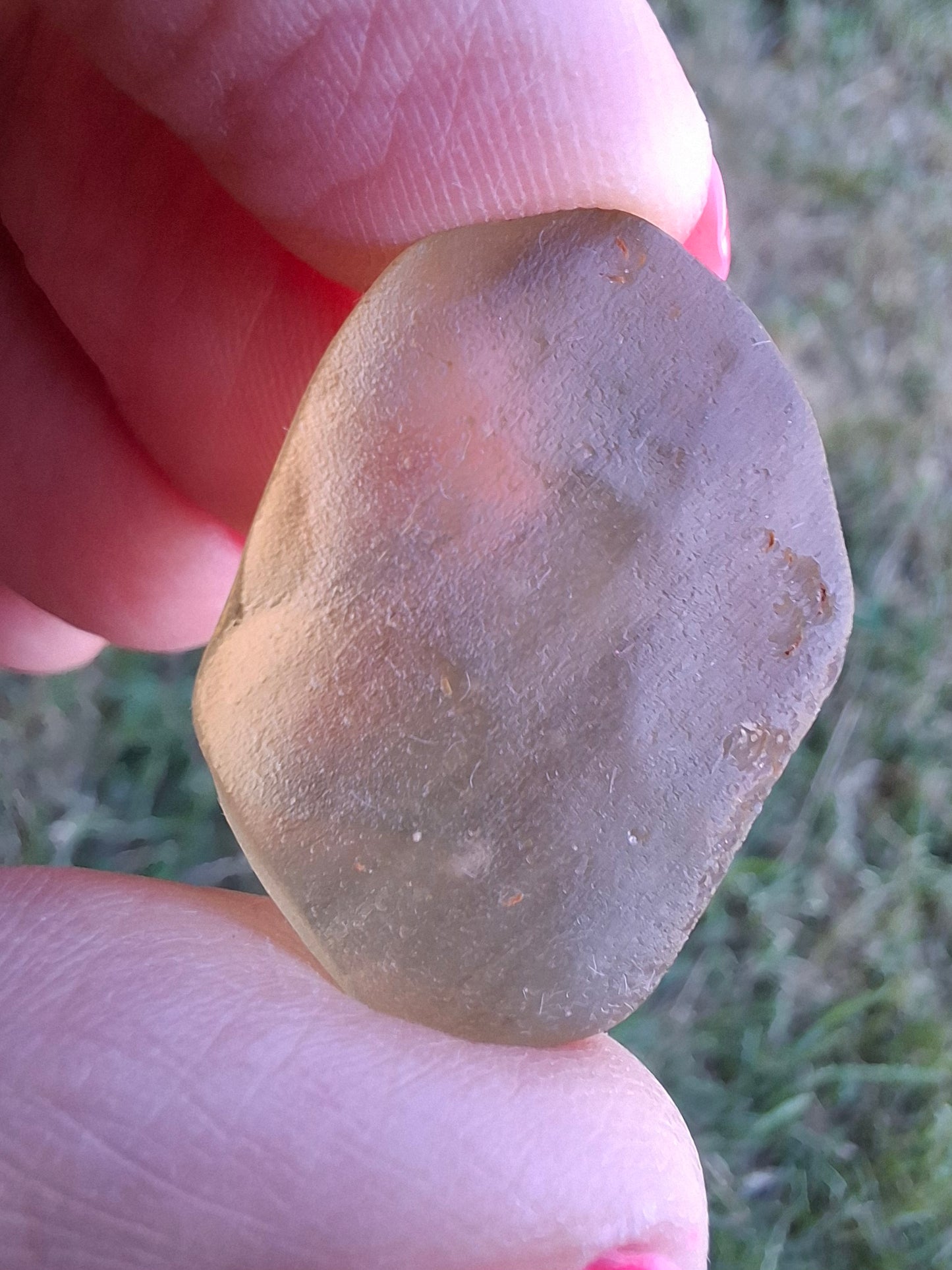 Libyan Desert Glass (darker) Piece, 9.54g, Tektite (Ref: L1371)
