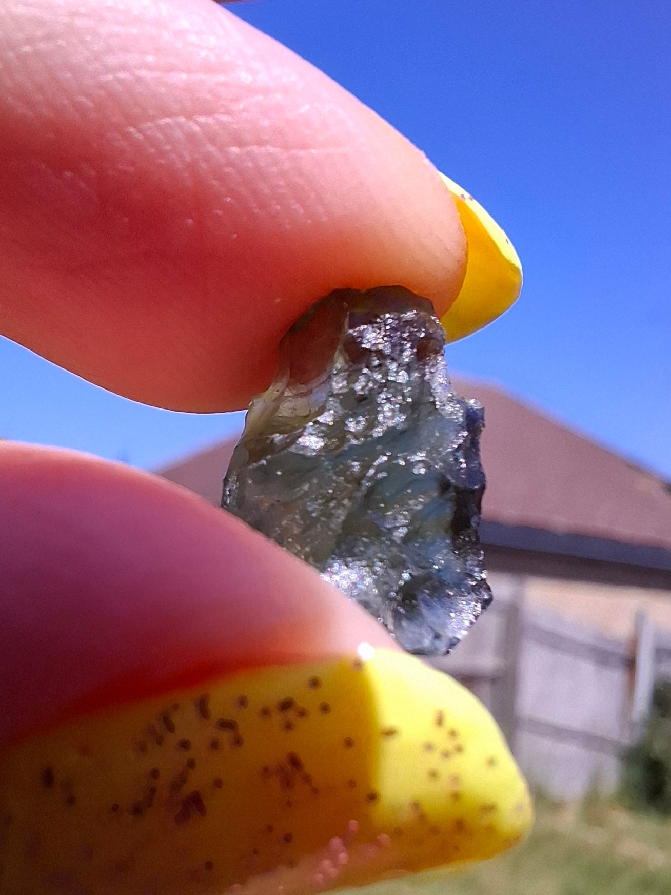 Moldavite Piece, 0.70g, Tektite (Ref: 1475)