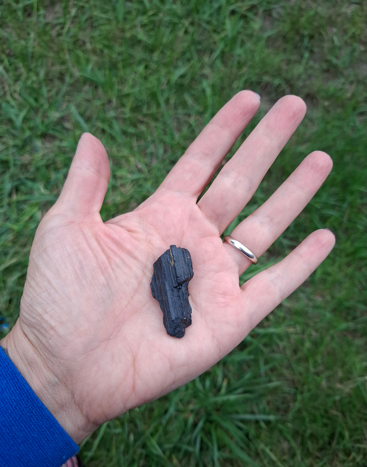 Black Tourmaline RAW, 13.00g, Crystal (Ref: RBT9)