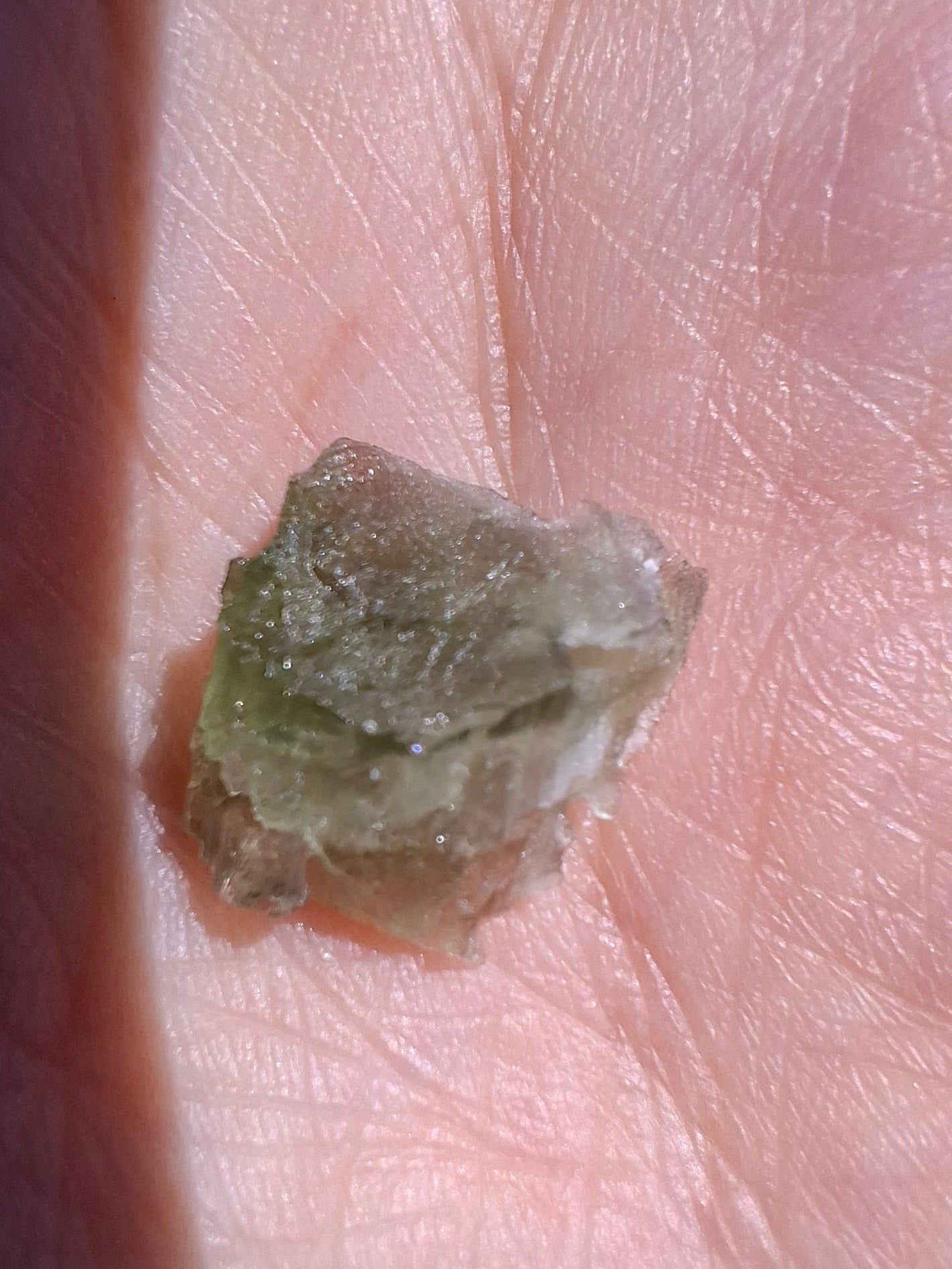 Moldavite Piece, 0.60g, Tektite (Ref: 1473)