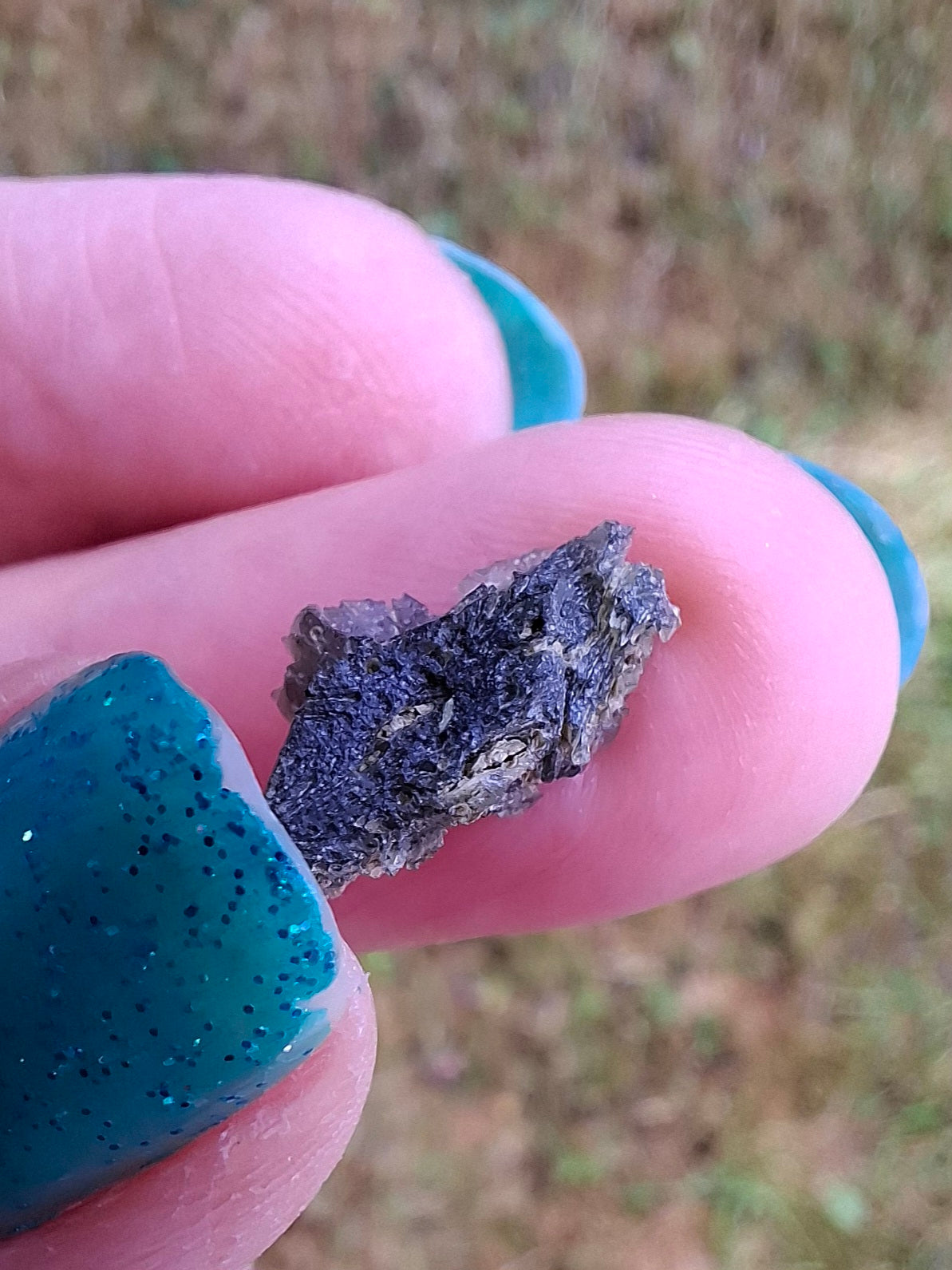 Moldavite Piece, 1.07g, Tektite (Ref: 1422)