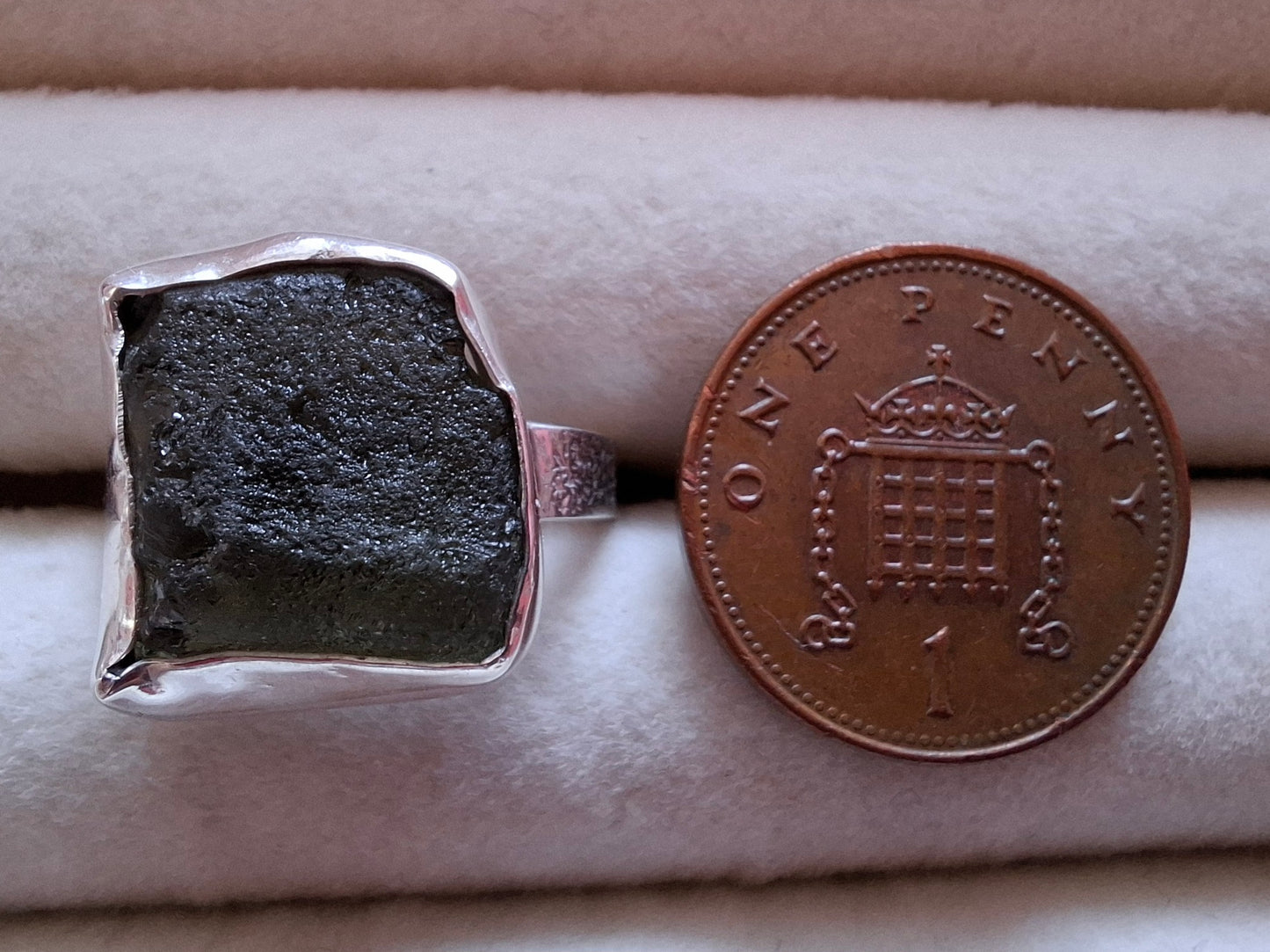 Moldavite Ring, size M/N, 925 Silver, Tektite (Ref: R308)