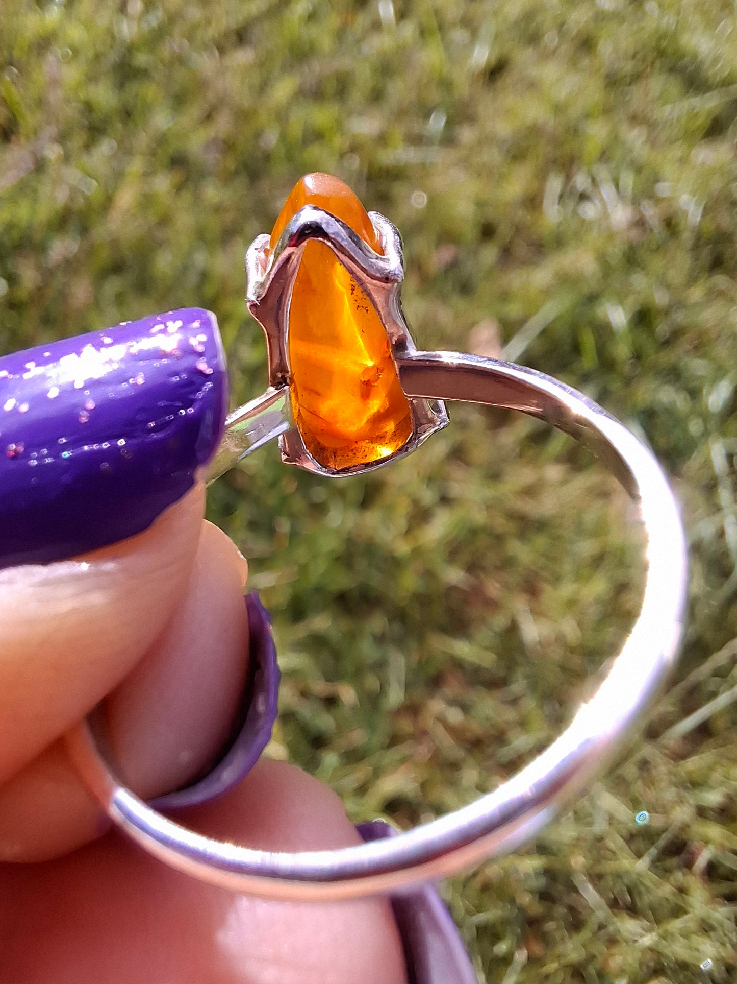 Baltic Amber Ring, size large V, 925 Silver, Fossil (Ref: AR23)