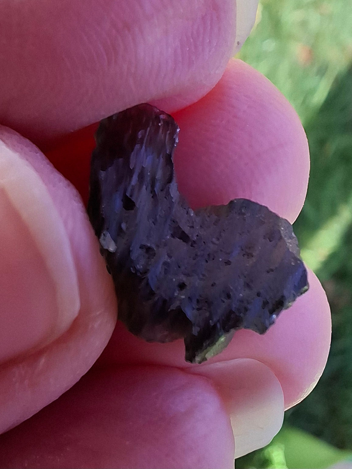 Moldavite Piece, 1.24g, Tektite (Ref: 1341)