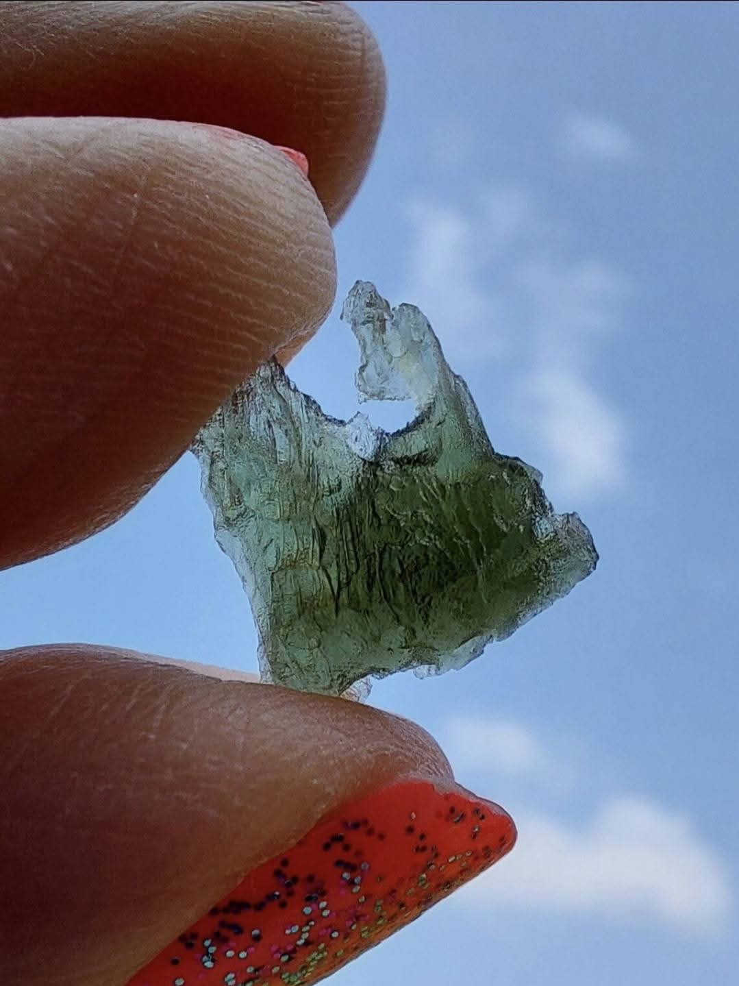 Moldavite Piece, 0.62g, Tektite (Ref: 1127)