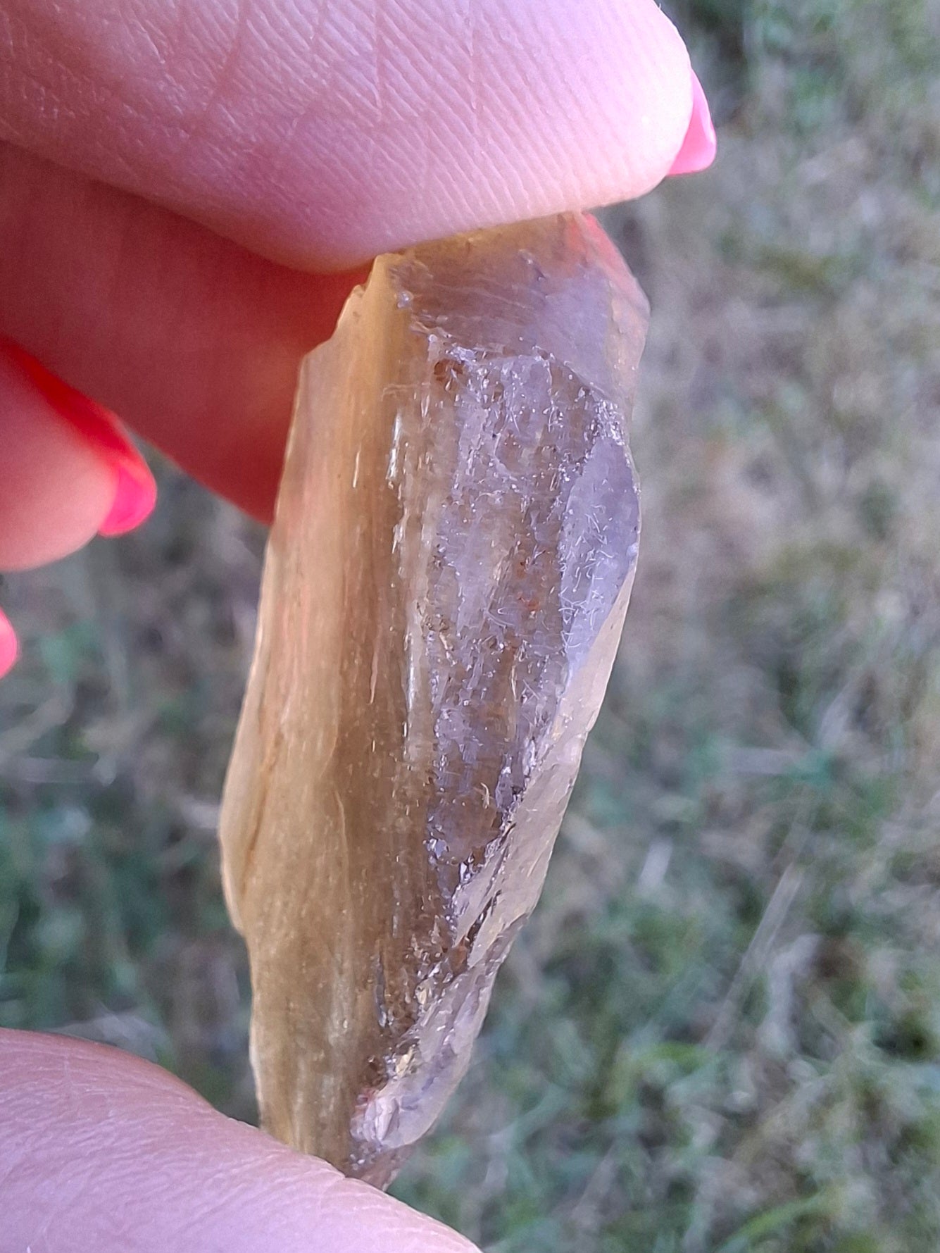 Libyan Desert Glass (darker) Piece, 8.34g, Tektite (Ref: L1370)