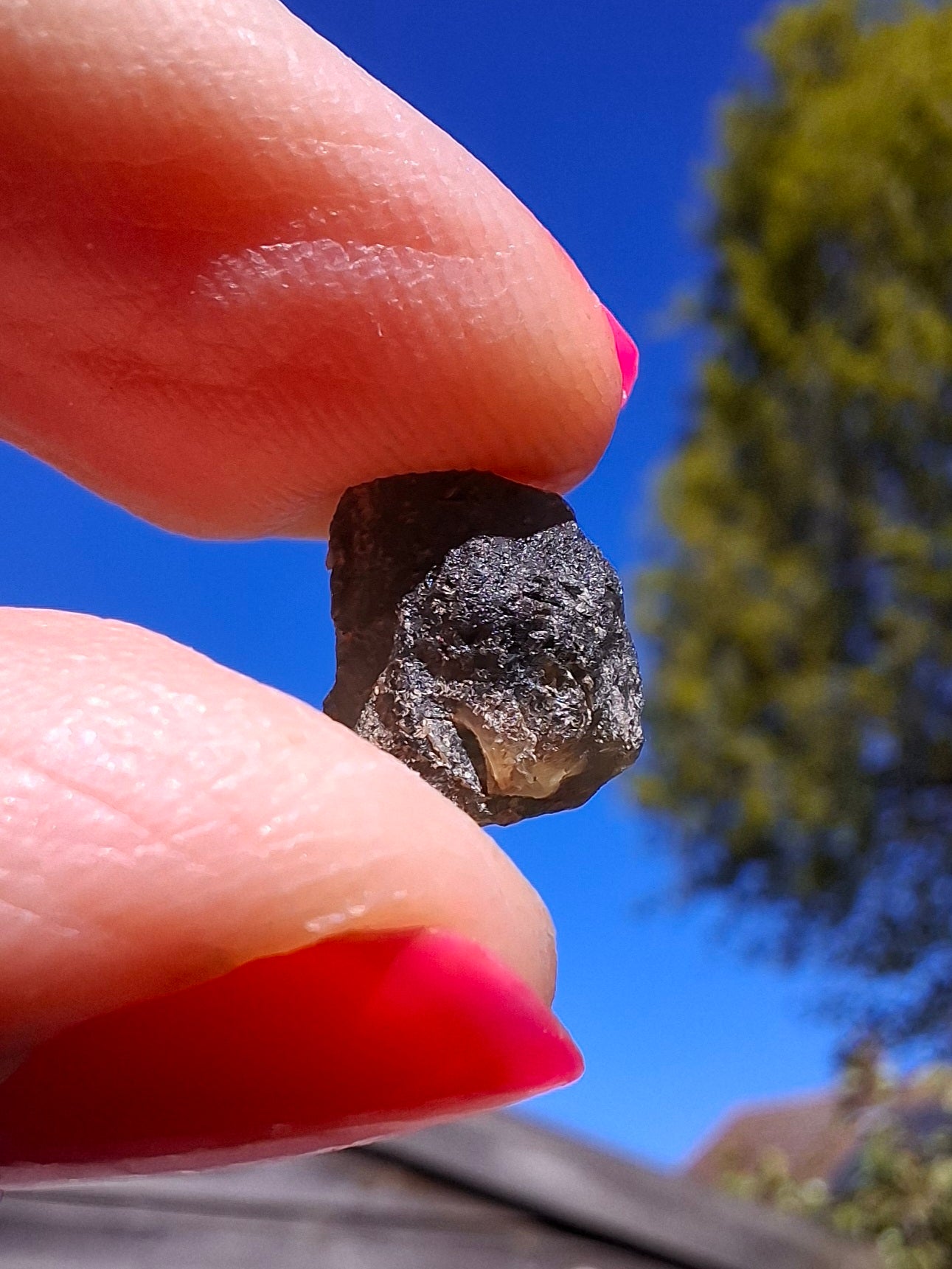 Moldavite Piece, 0.80g, Tektite (Ref: 1402)