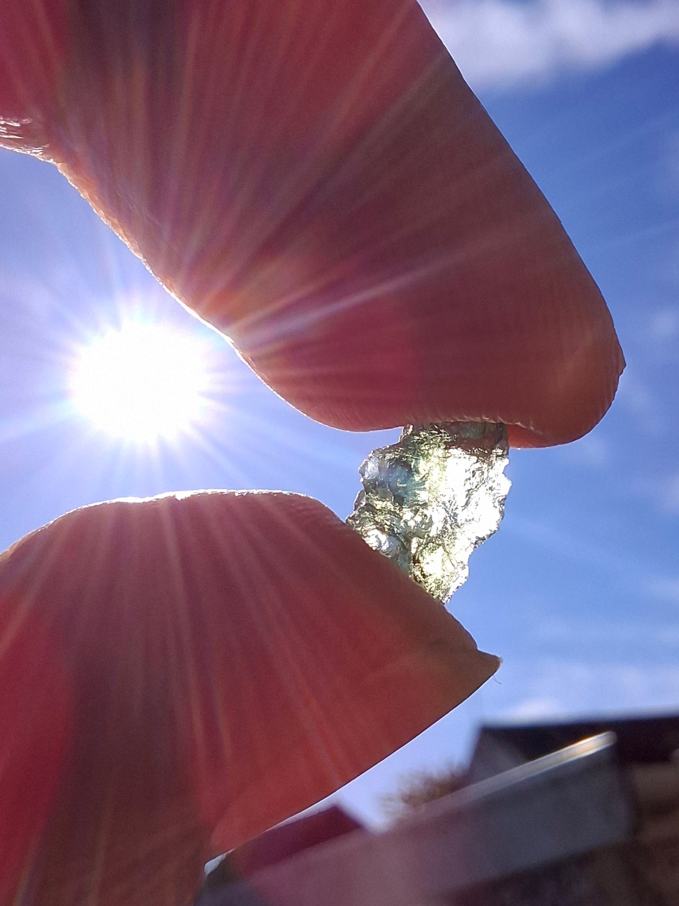 Moldavite chip Bundle, 1g, 4 pcs, Tektite (Ref: MB34)