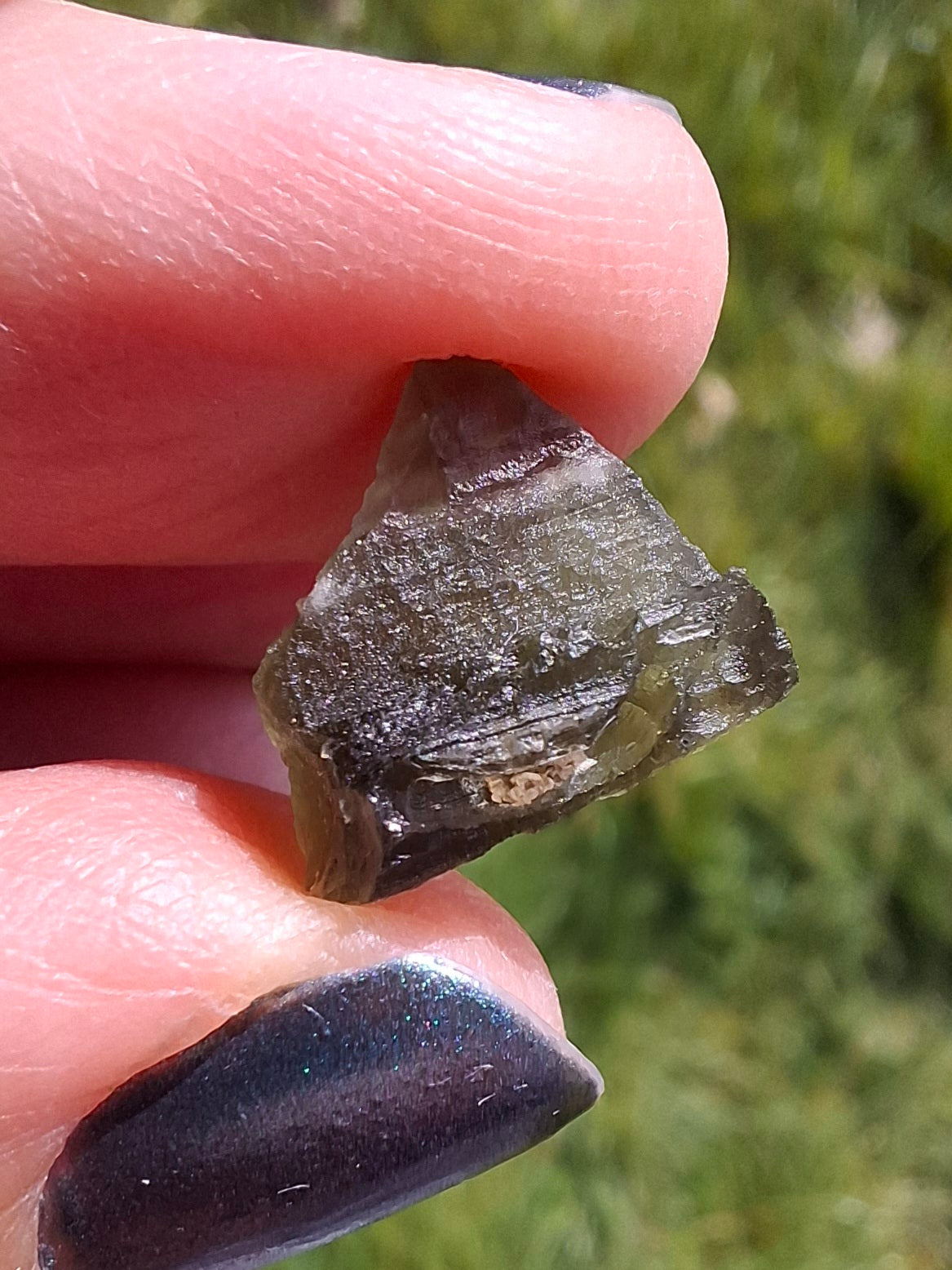 Moldavite Piece, 0.85g, Tektite (Ref: 1396)