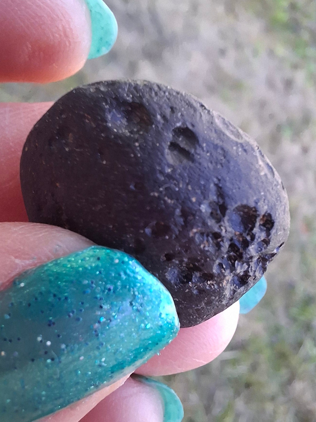 Philippinite (Rizalite), 7.48g, Tektite