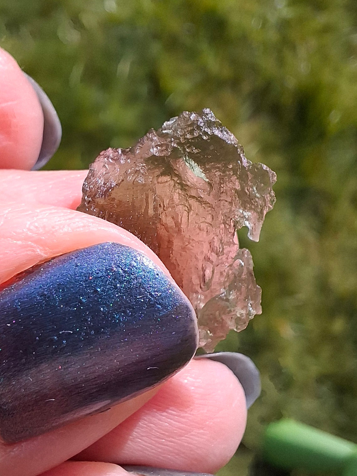 Moldavite Piece, 0.80g, Tektite (Ref: 1397)