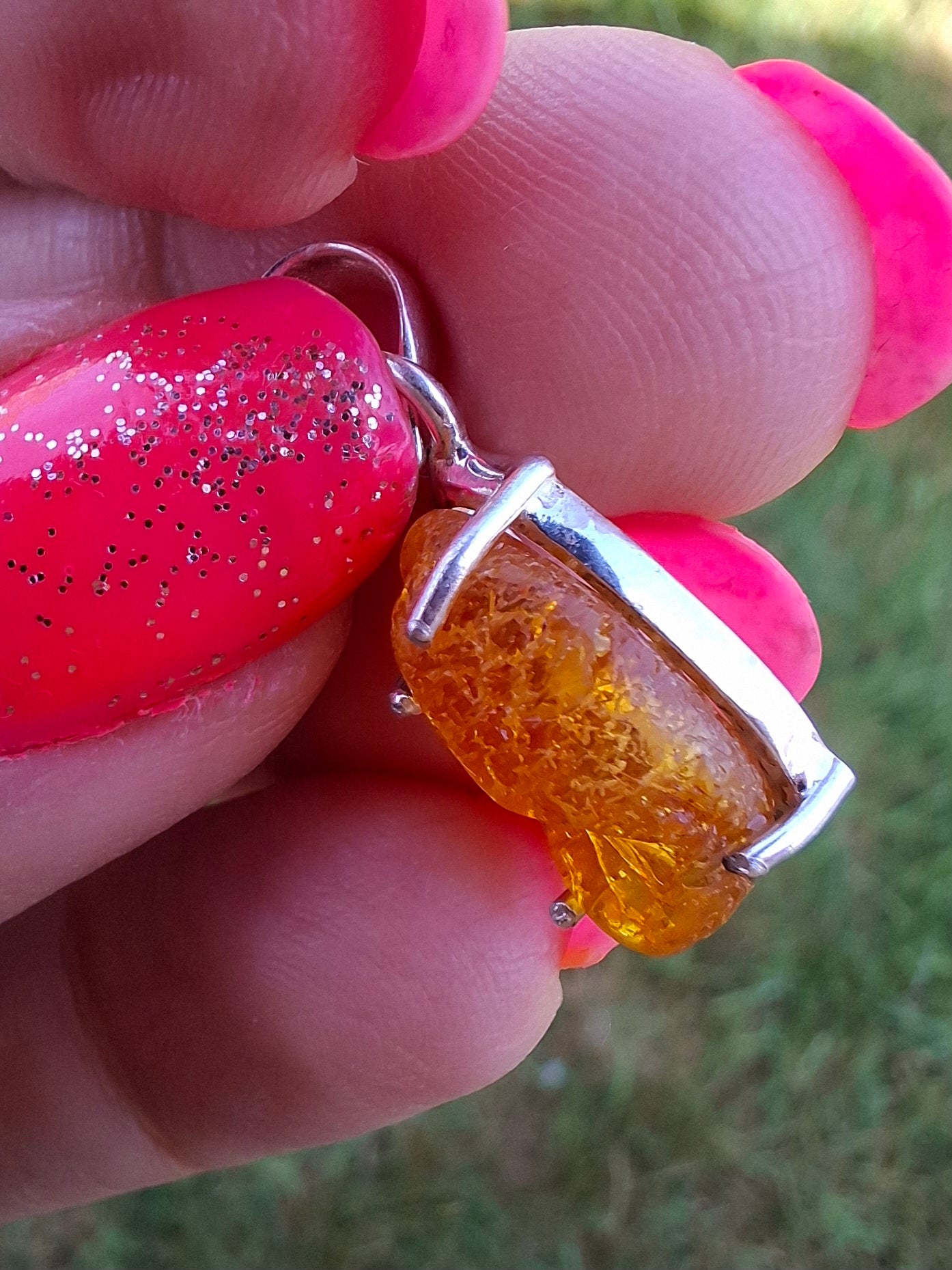 Baltic Amber Pendant, 925 Silver, Fossil (Ref: AP21)