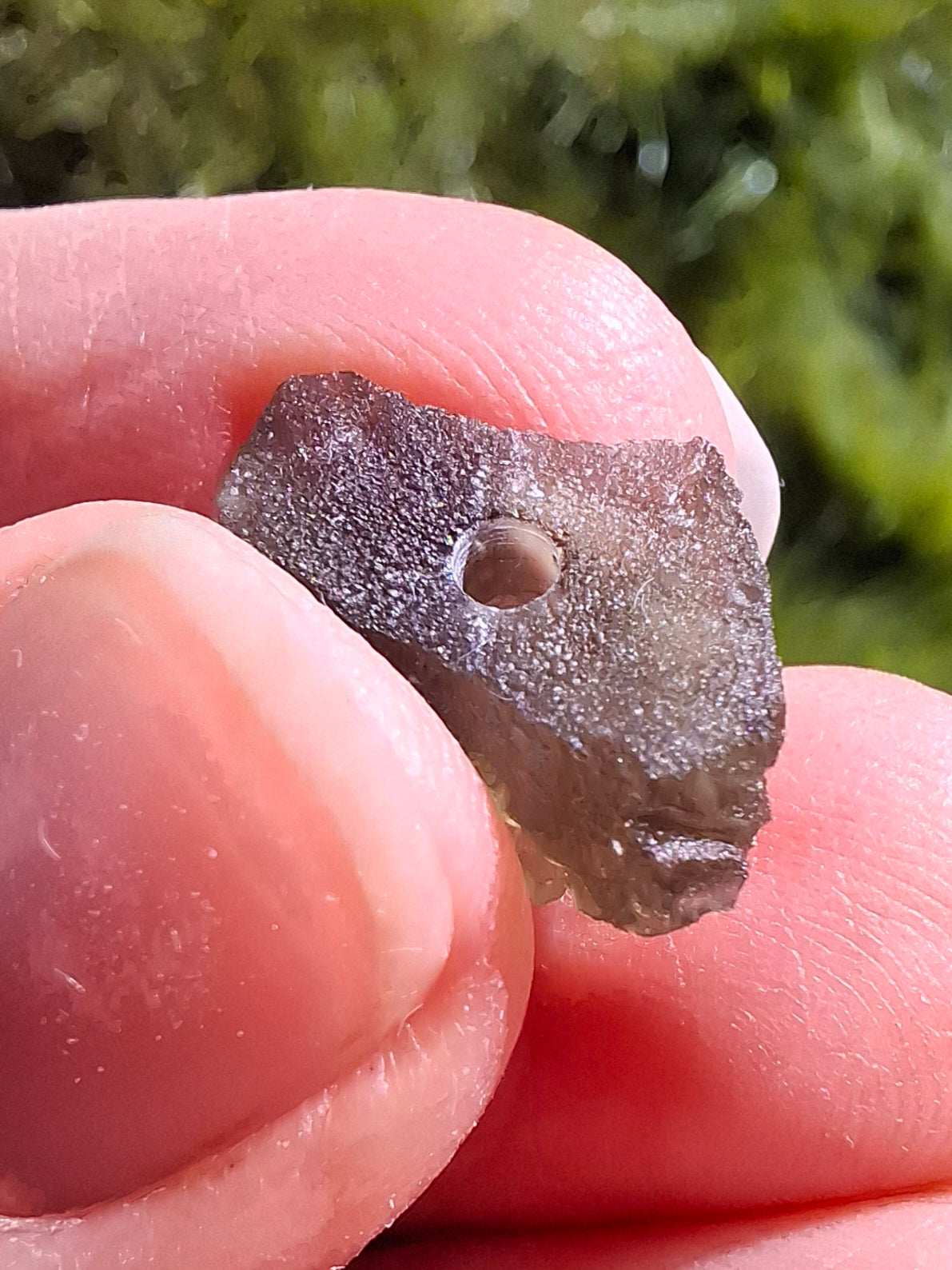 DRILLED, Moldavite Piece, 0.96g, Tektite (Ref: D27)