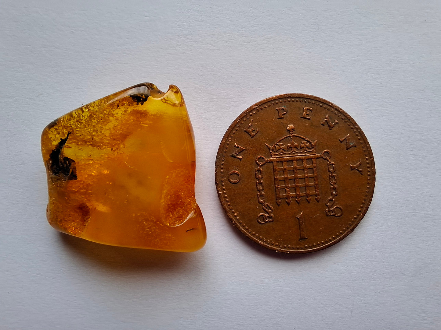 Baltic Amber, 1.74g, Fossil (Ref: A201)