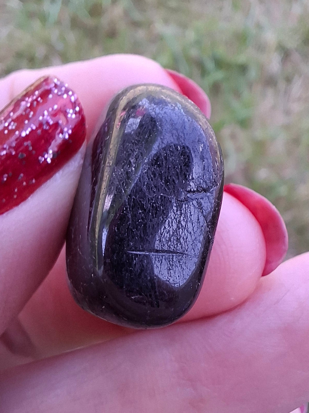 Black Tourmaline, Tumble Stone, Crystal (Ref: T220)
