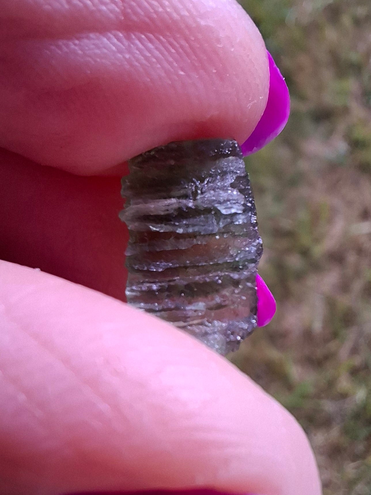 Moldavite Piece, 0.72g, Tektite (Ref: 1438)