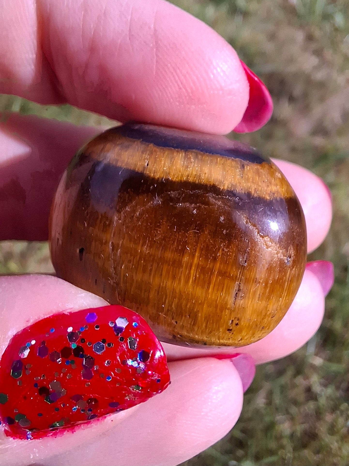 Tigers Eye, Tumble Stone, Crystal (Ref: T128)