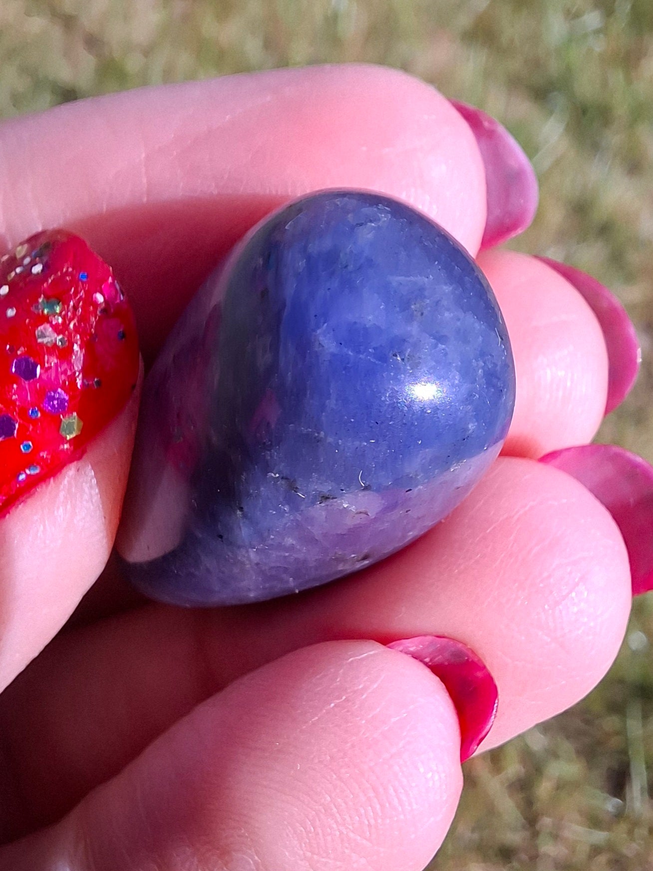 Sodalite, Tumble Stone, Crystal (Ref: T149)