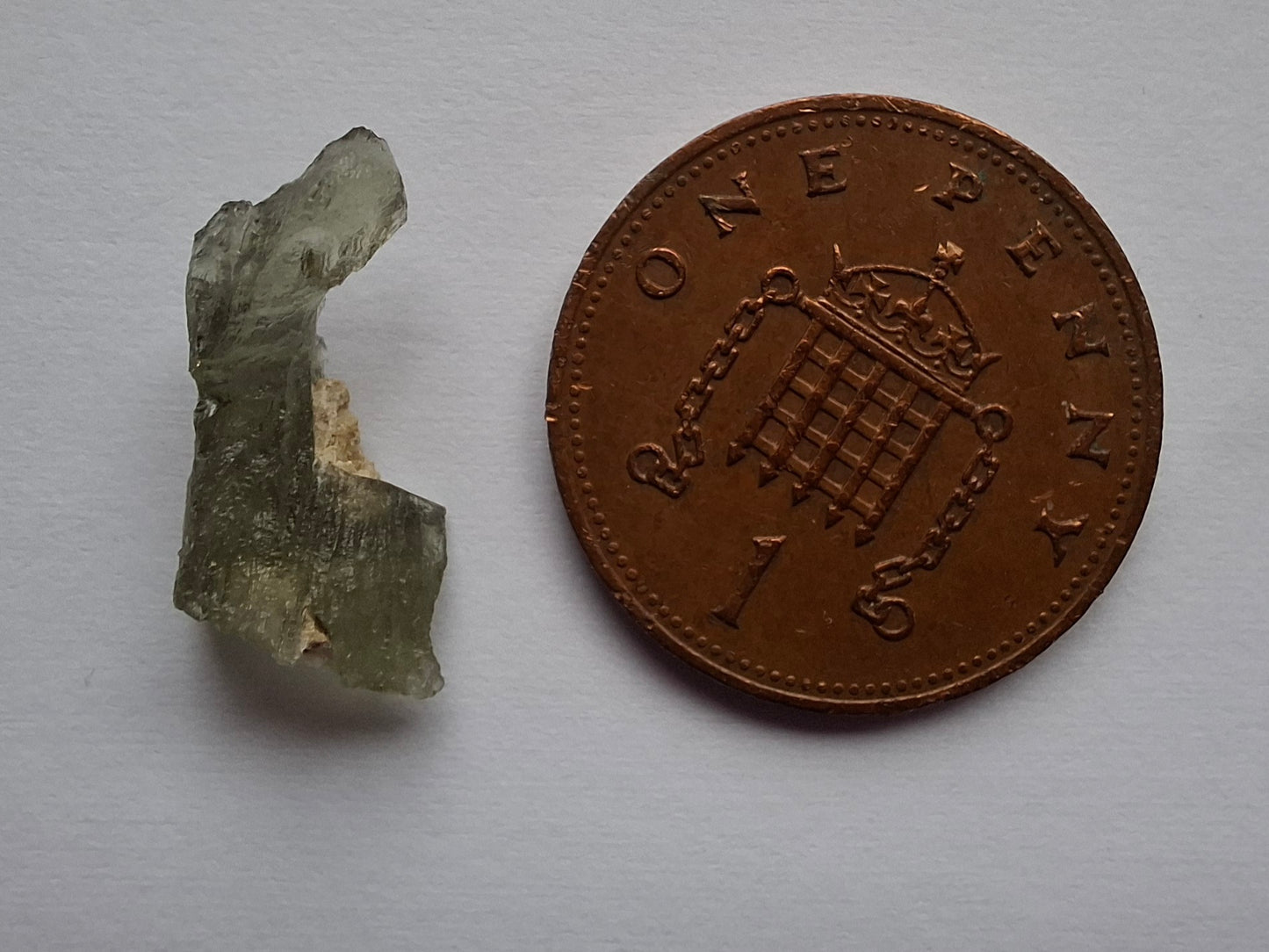 Moldavite Piece, 0.48g, Tektite (Ref: 1463)