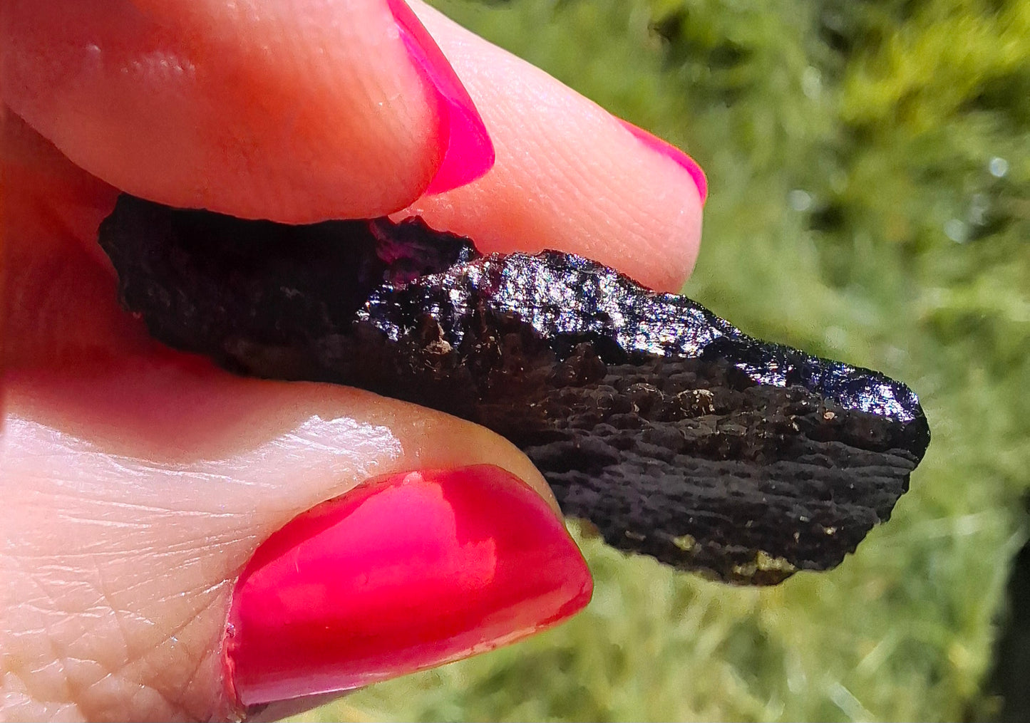 Moldavite Piece, CHLUM, 11.18g, Tektite (Ref: 1166)