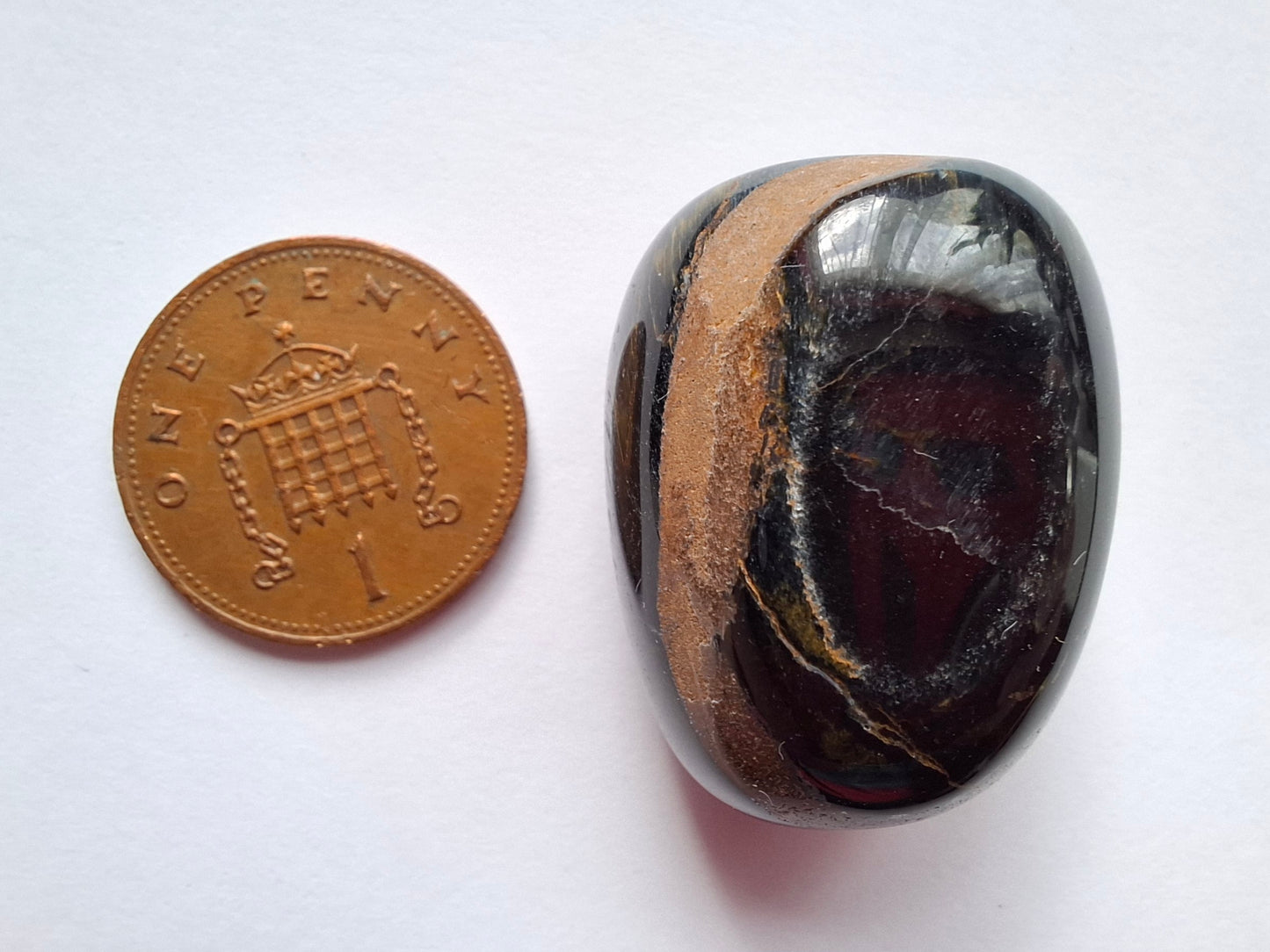 Blue Tigers Eye, Tumble Stone, Crystal (Ref: T21)