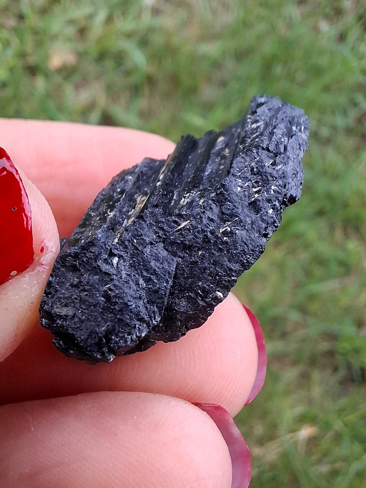 Black Tourmaline RAW, 8.73g, Crystal (Ref: RBT8)