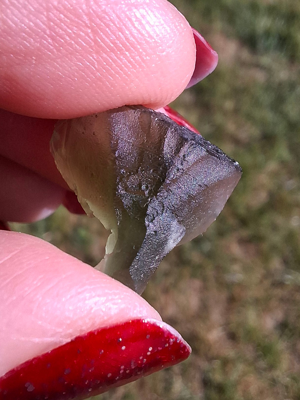 Moldavite Piece, 1.68g, Tektite (Ref: 1468)