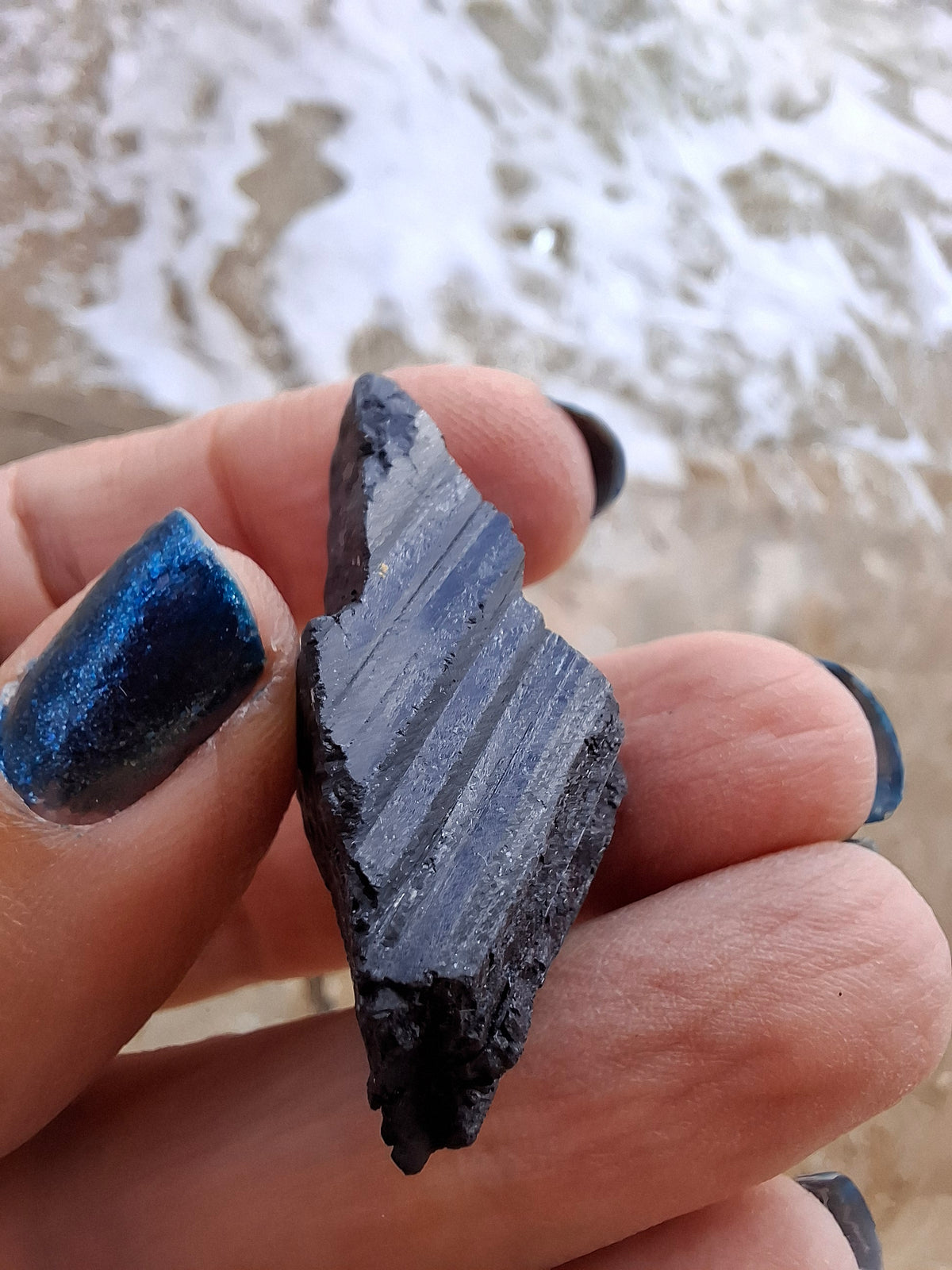 Black Tourmaline RAW, 14.77g, Crystal, (Ref: RBT1)