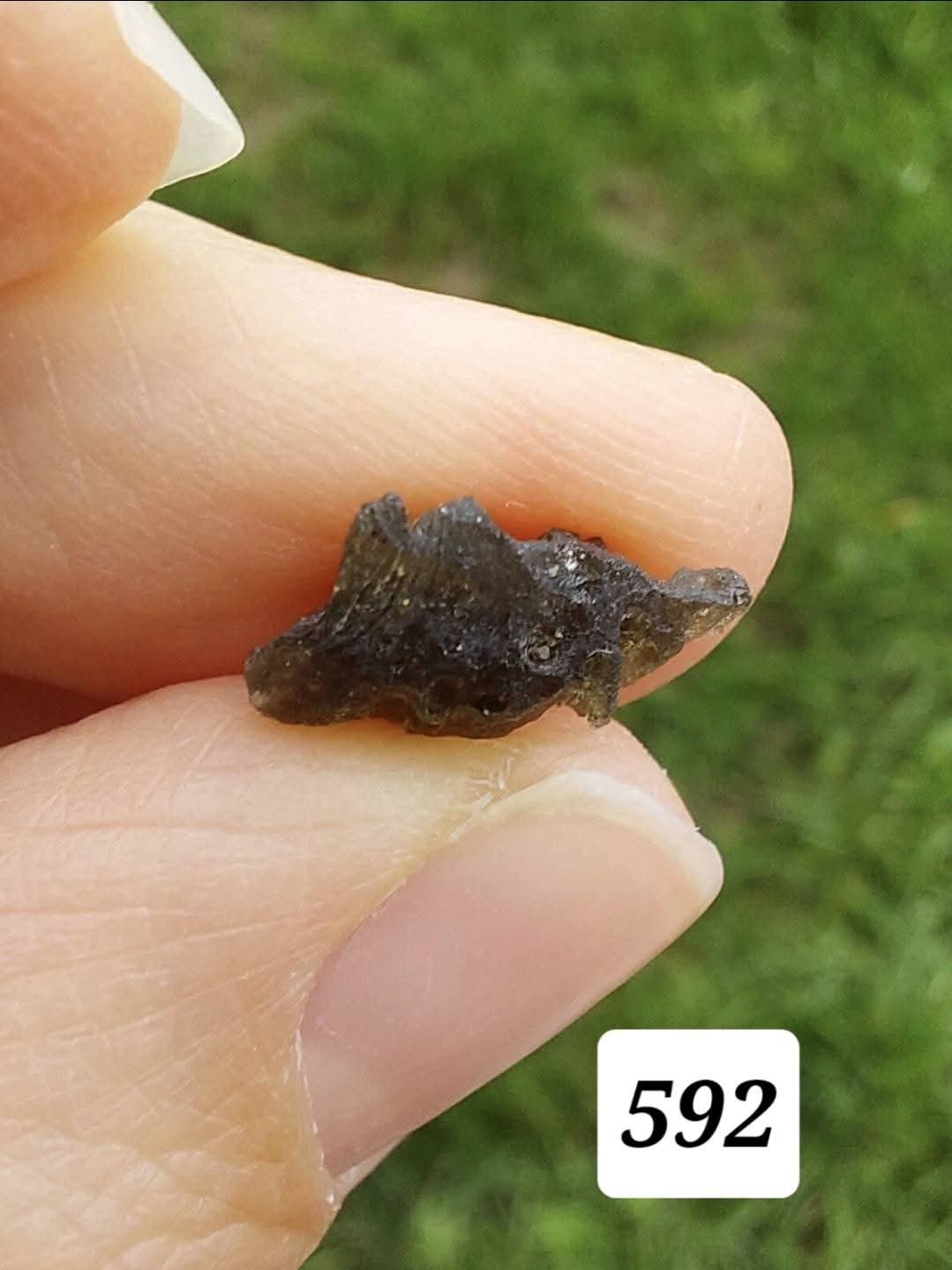 Moldavite Piece, 0.57g, Tektite (Ref: 592)