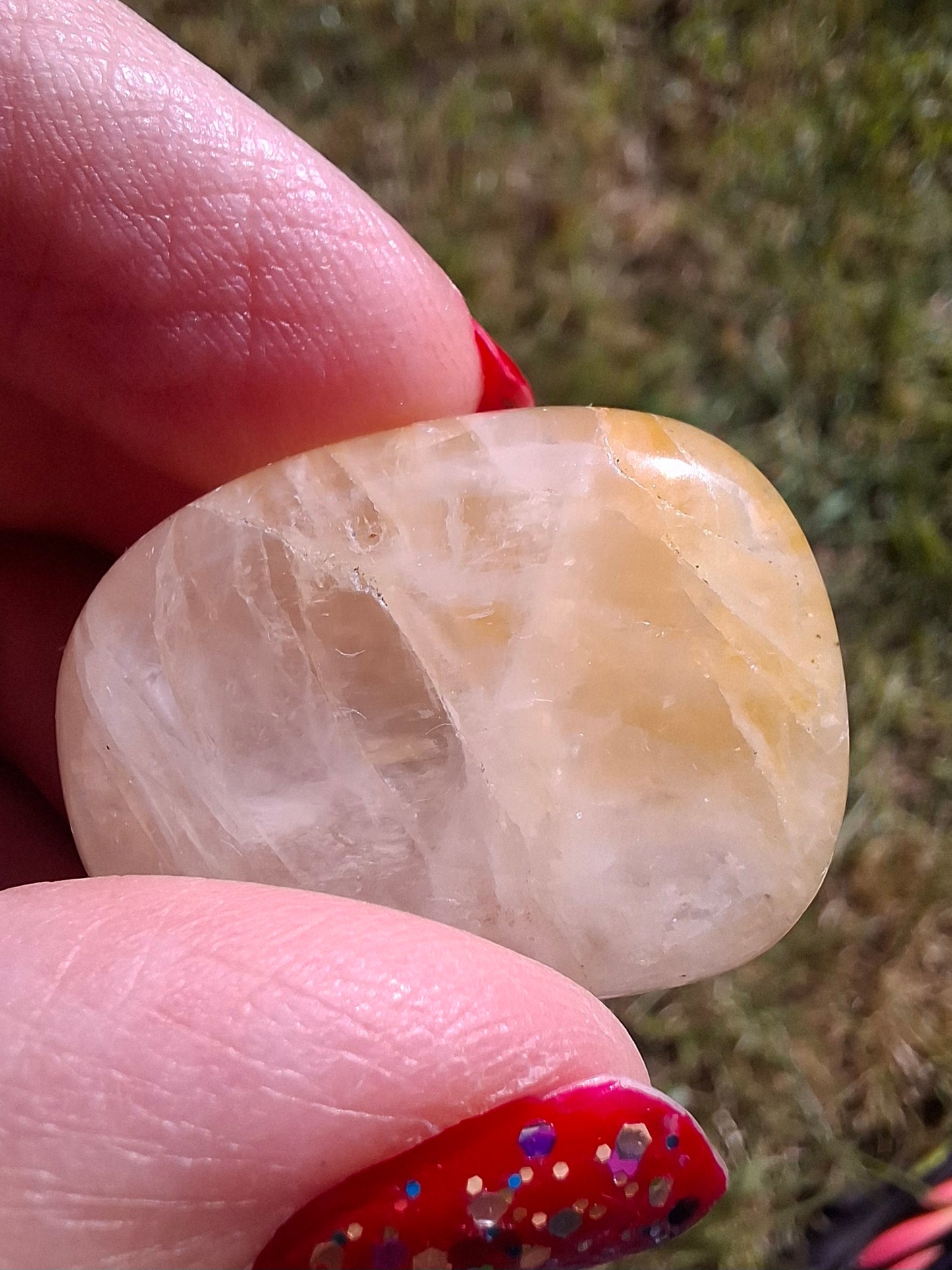 Golden Healer, Tumble Stone, Crystal (Ref: T189)