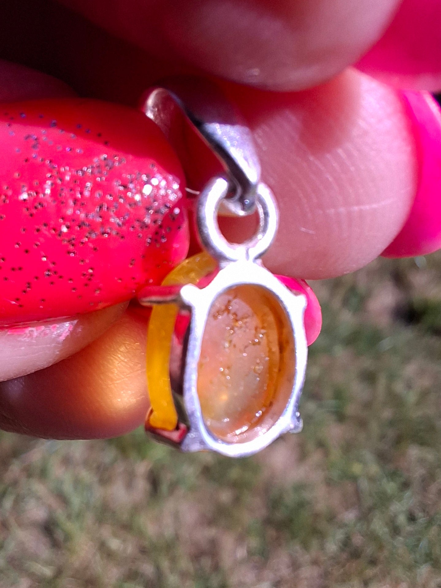 Baltic Amber Pendant, 925 Silver, Fossil (Ref: AP26)