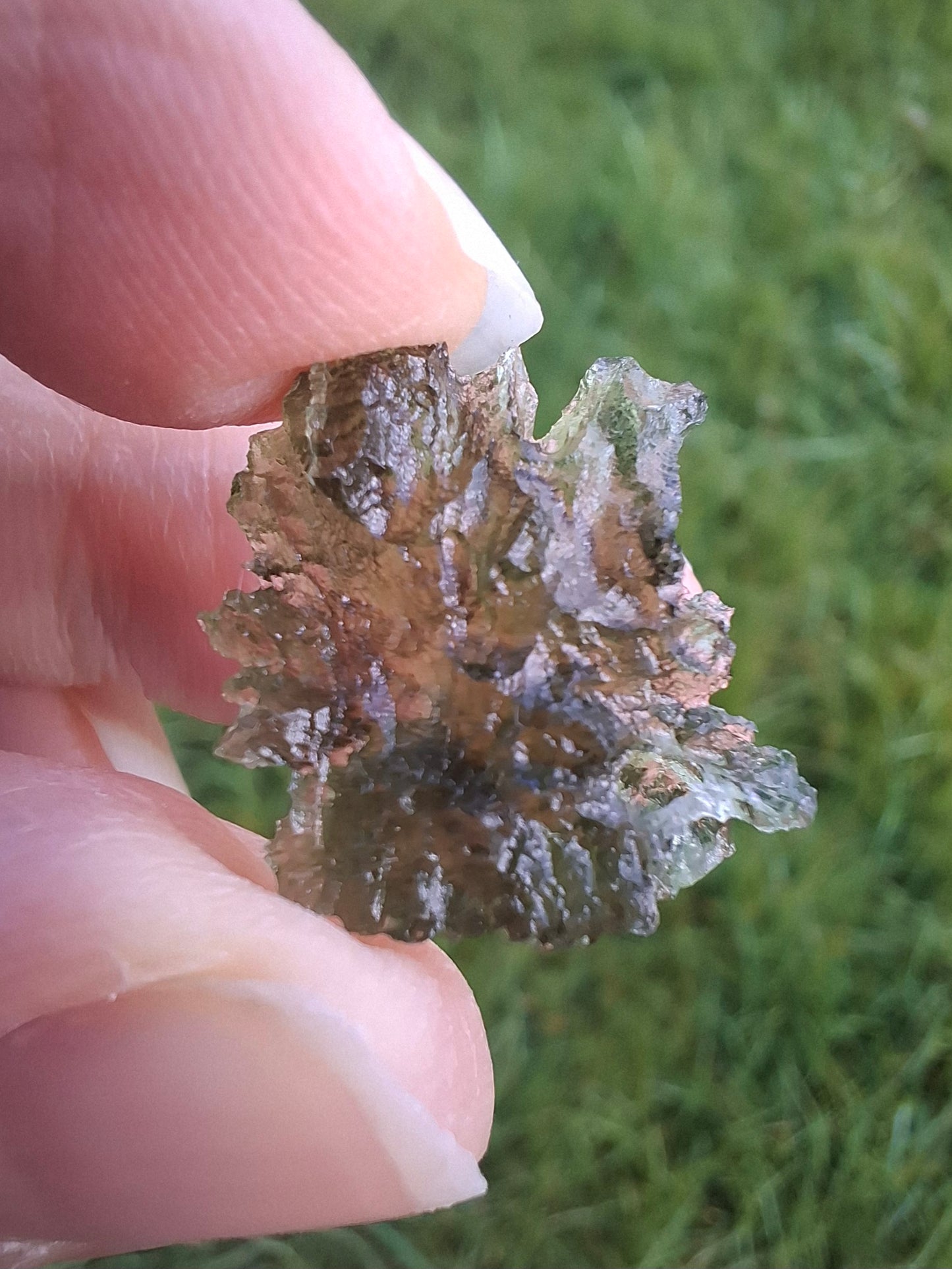 Moldavite Piece, JEZKOVNA BESEDNICE, 1.63g, Tektite (Ref: 1272)