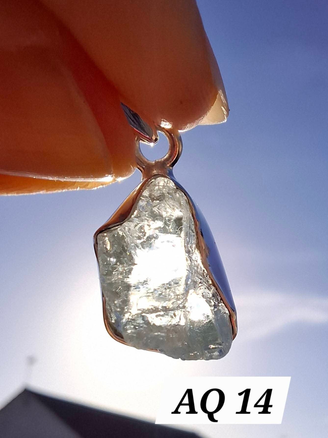 Aquamarine Pendant, 925 Silver, Crystal (Ref: AQ14)