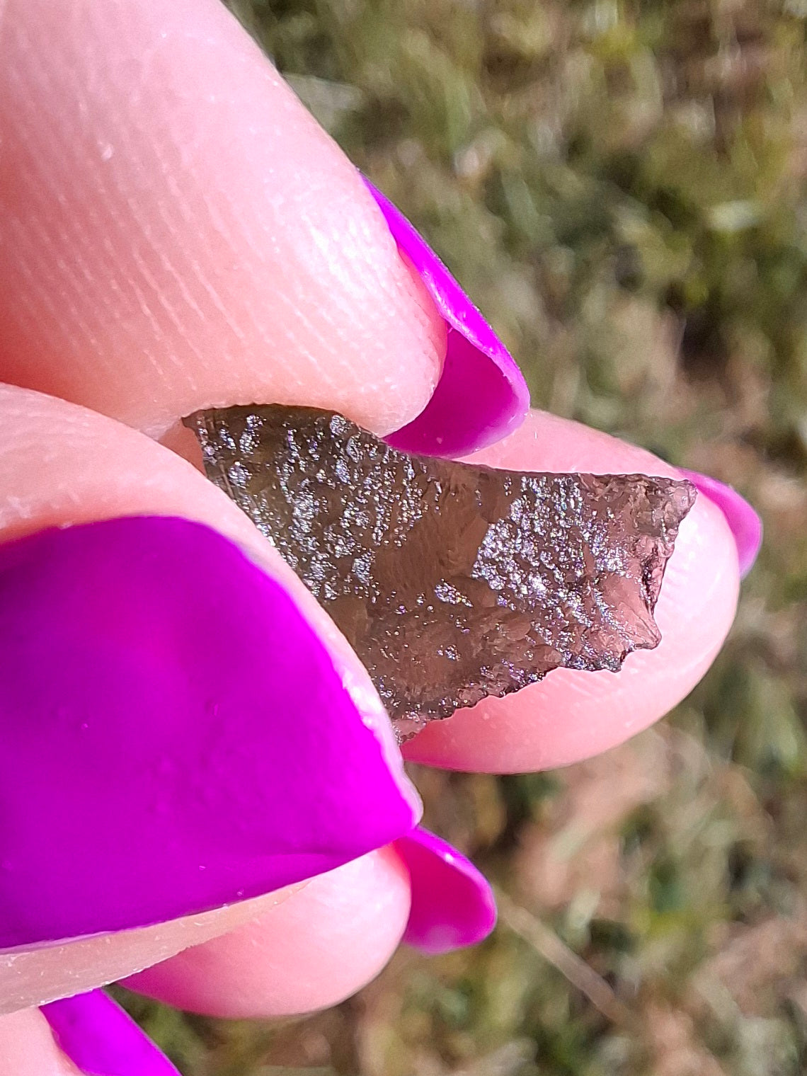 Moldavite Piece, 0.82g, Tektite (Ref: 1456)