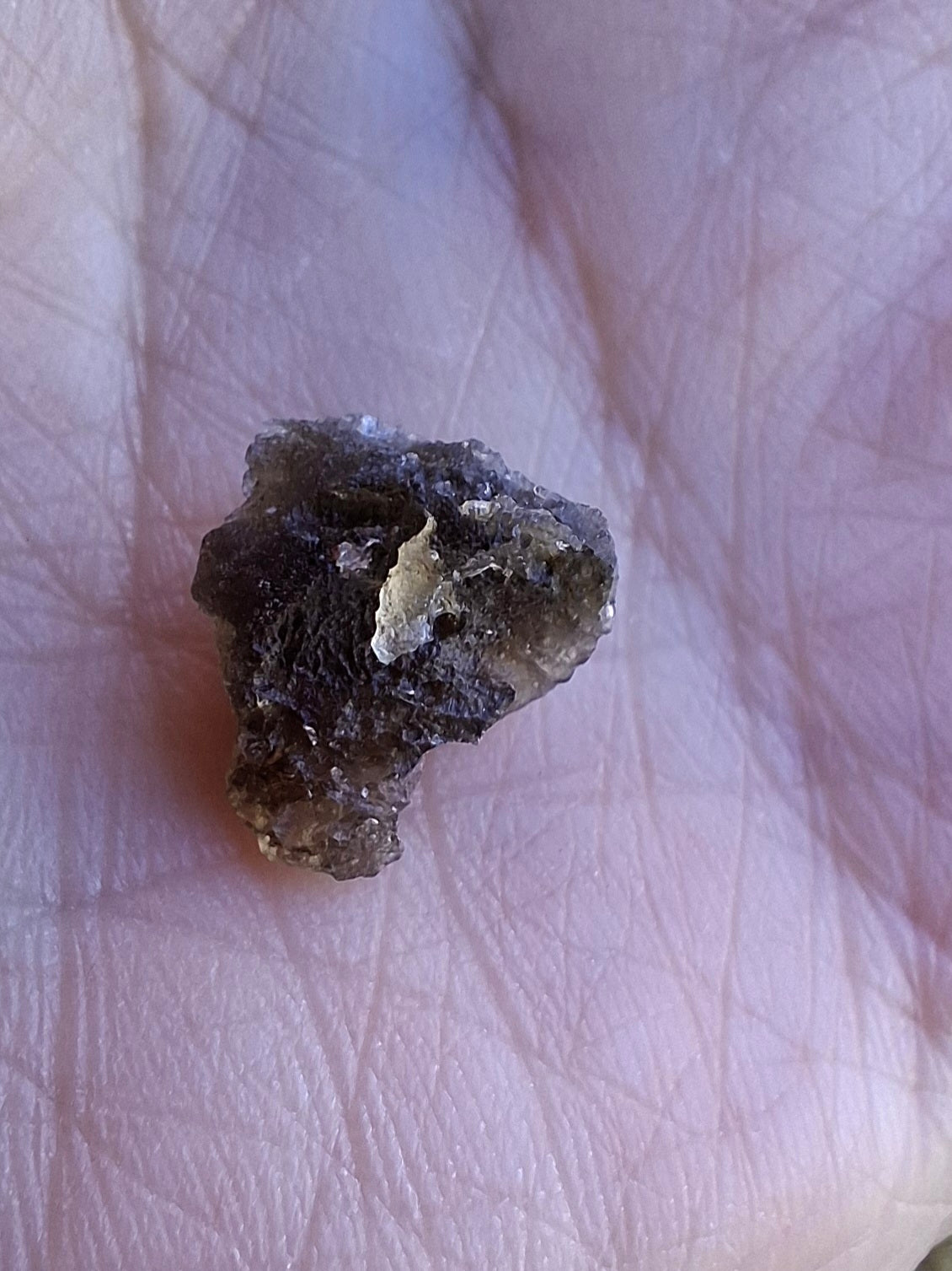 Moldavite Piece, 0.65g, Tektite (Ref: 1459)