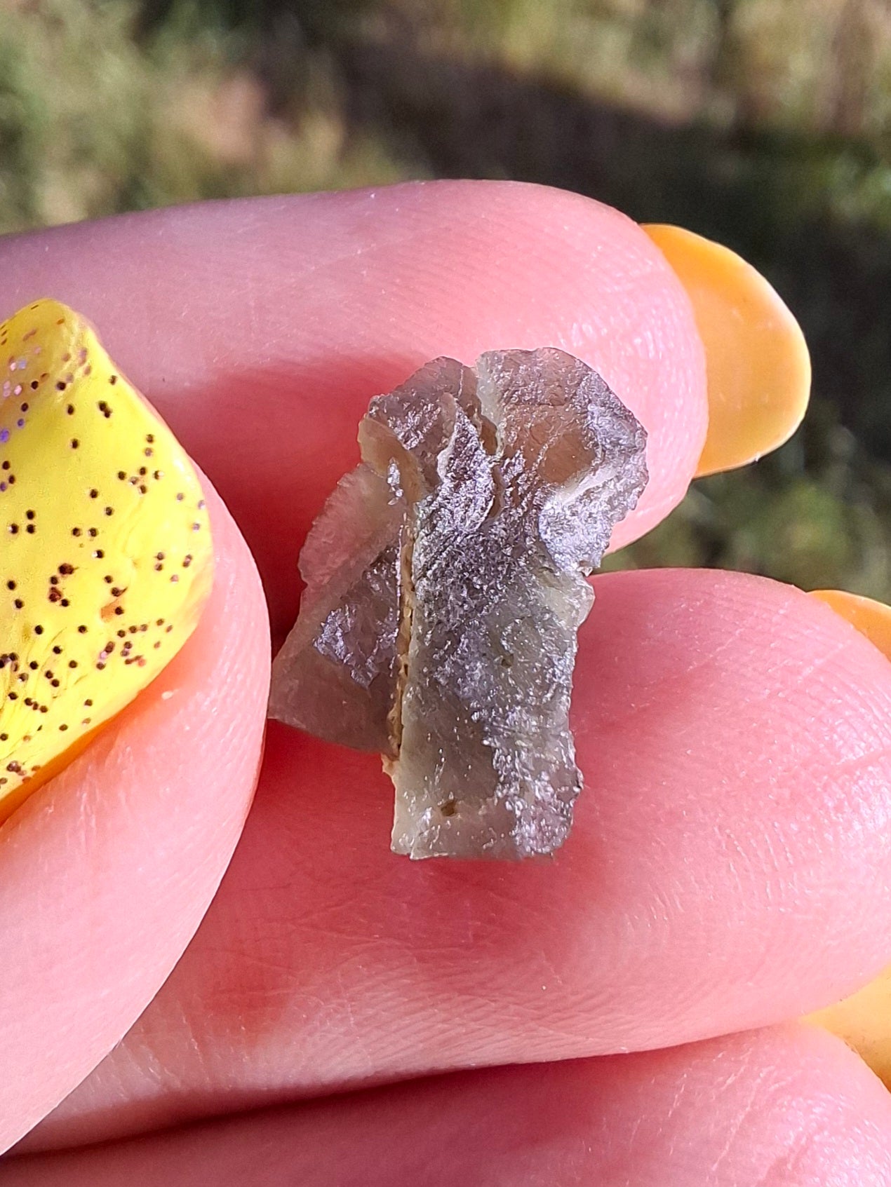 Moldavite Piece, 0.75g, Tektite (Ref: 1483)