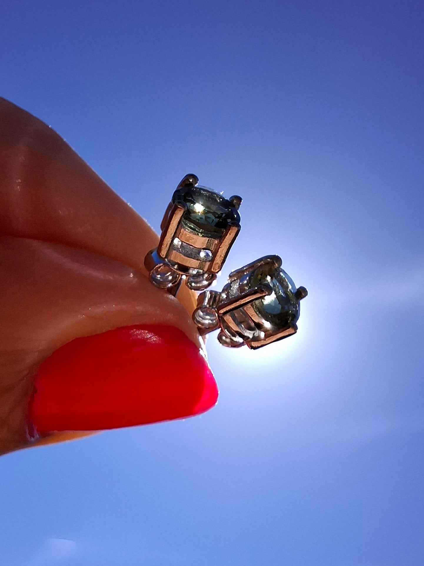 Moldavite (faceted) 5mm STUD EARRINGS, 925 Silver, Tektite (Ref: Pair51)